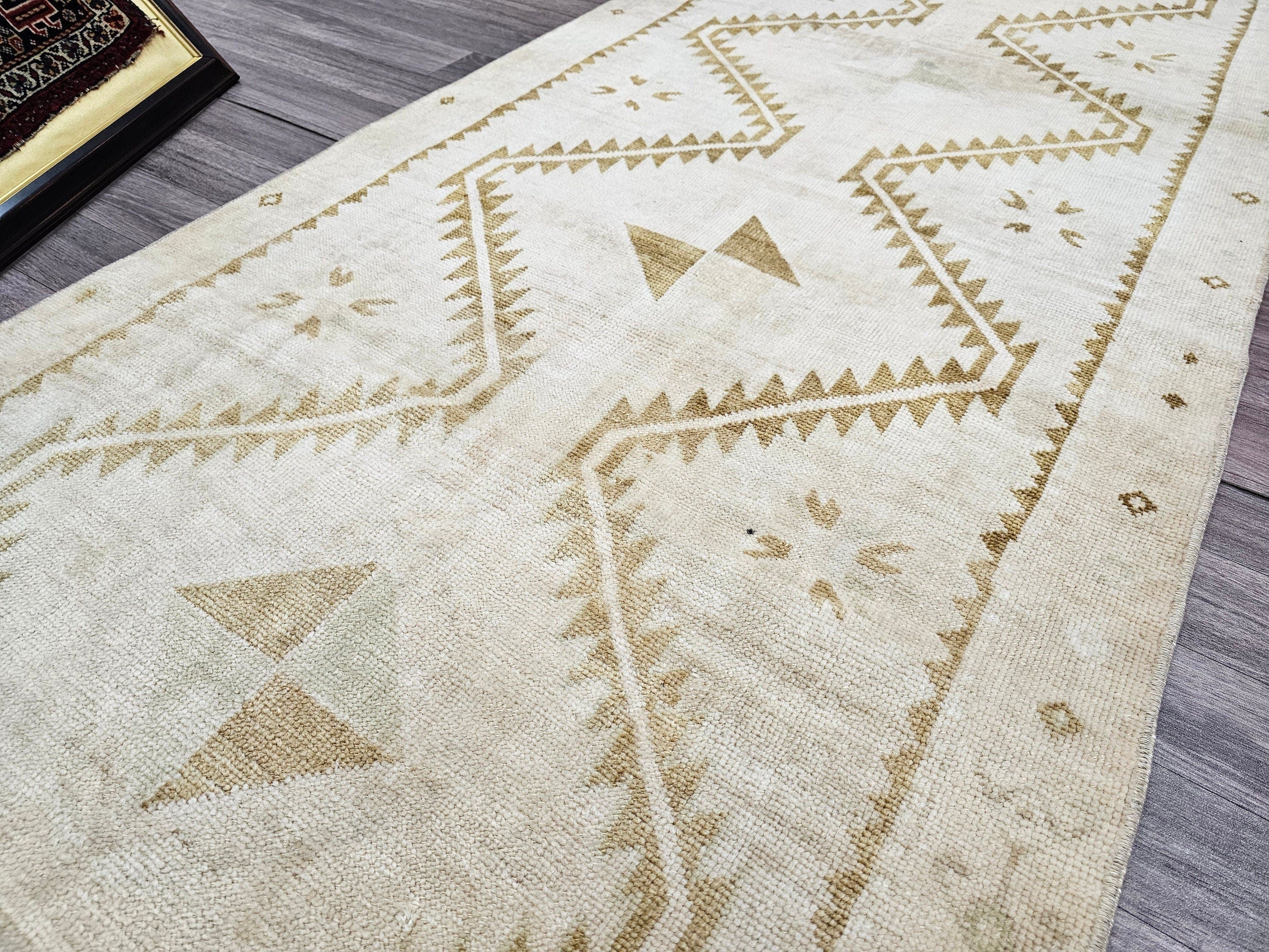 Hand Knotted Turkish Oushak Wool Runner: Neutral Geometric Design (3.30x12.50 feet)