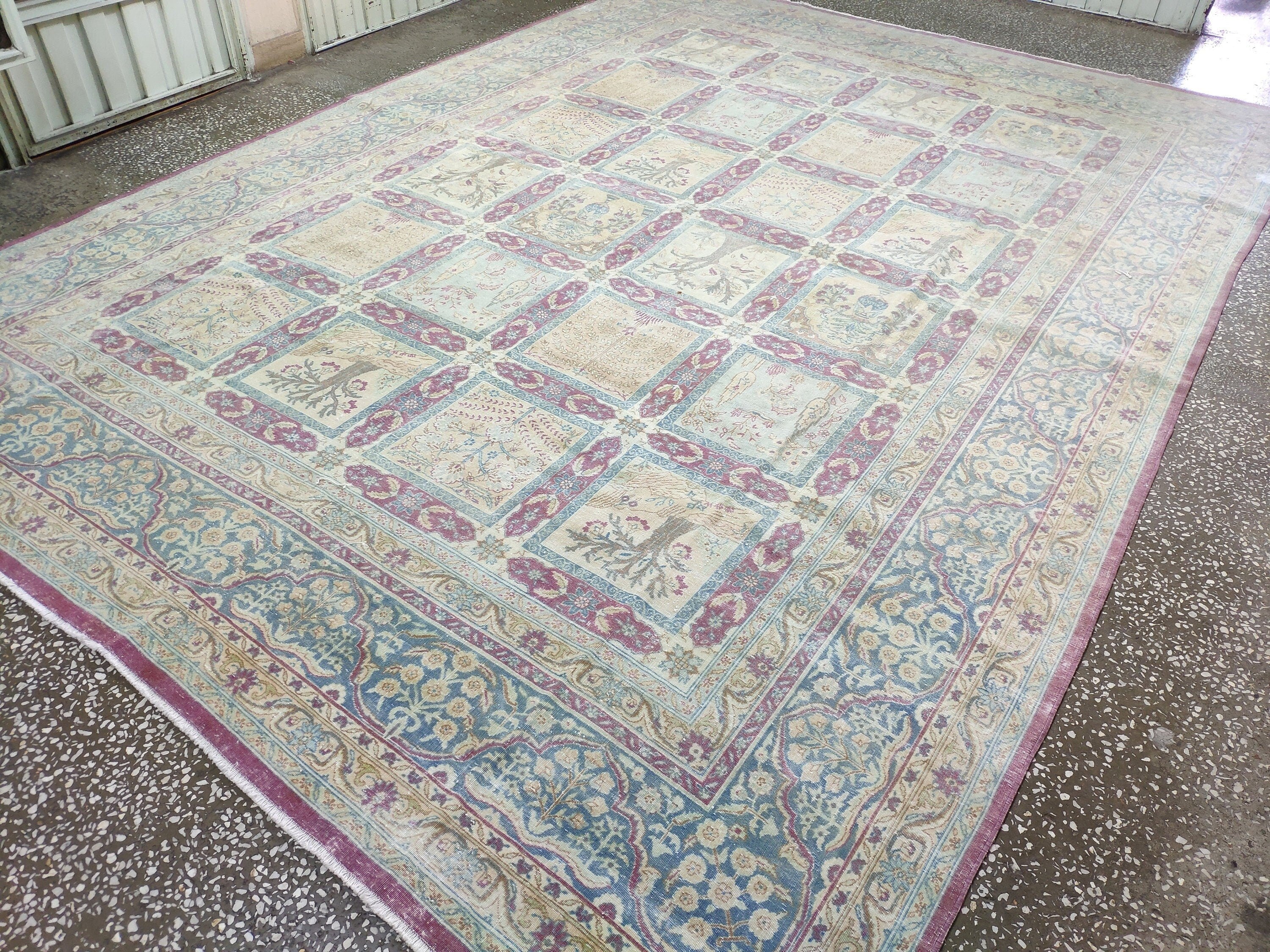 10x13 Antique Hand-Knotted Wool Persian Rug: Retro Farmhouse Decor