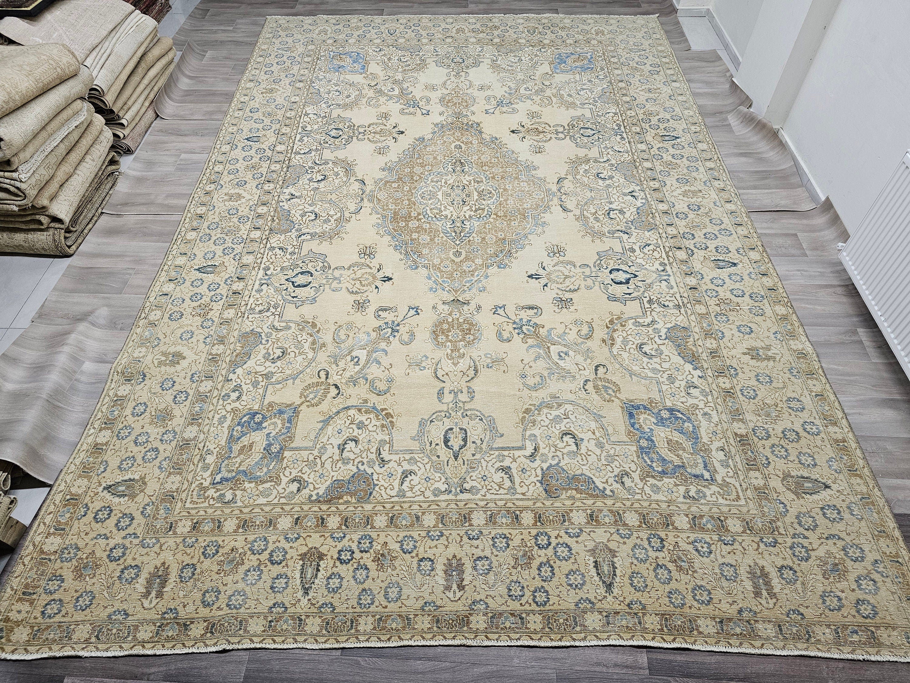 11x16 Extra Large Vintage Oushak Rug: Neutral Beige, Blue & Brown Wool