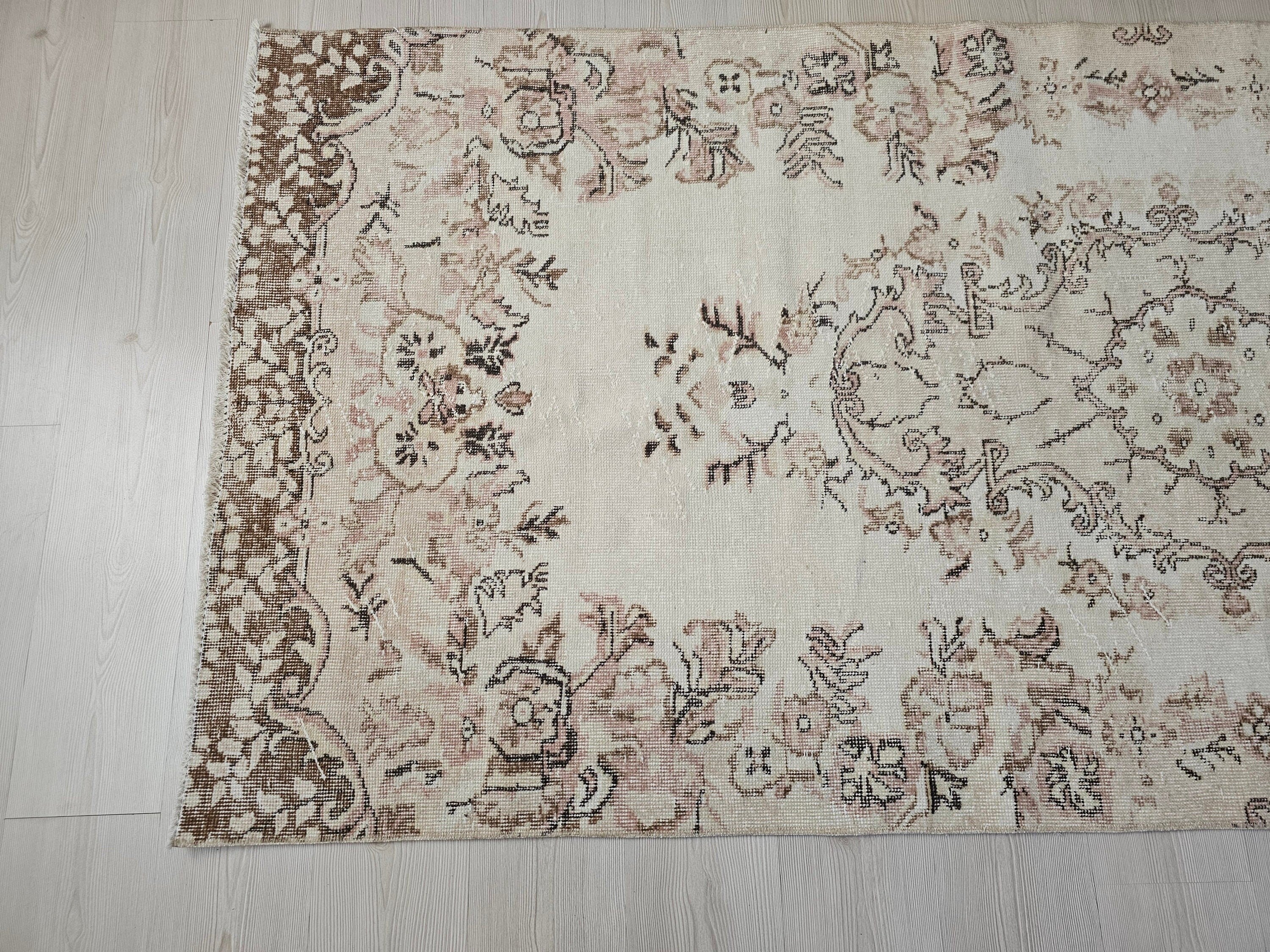 4x8 Vintage Wool Oushak Rug: Turkish Bedroom Decor