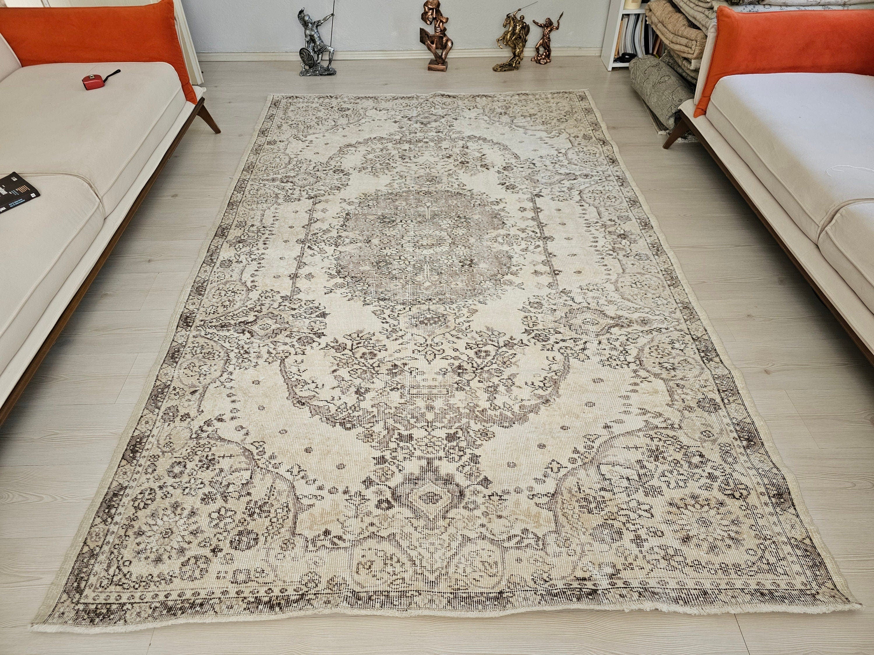Hand-Knotted Cream Wool Oushak Rug: Turkish Oriental Carpet (5.70x8.85 ft)