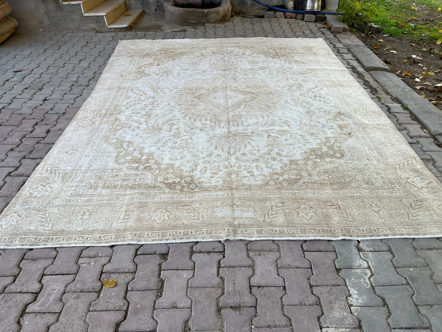 9x12 Neutral Area Rug/ Hand Knotted Vintage Carpet/ Oversize Turkish Rug/ Large Wool Rug/ Distressed Oushak Rug/ Faded Area Rug/9x12 feet