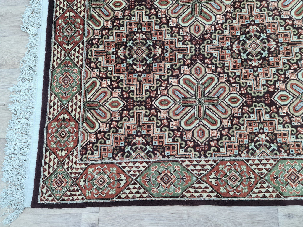 Medium Vintage Turkish Oushak Rug: Hand-Knotted Wool Carpet (6.40x10 ft)