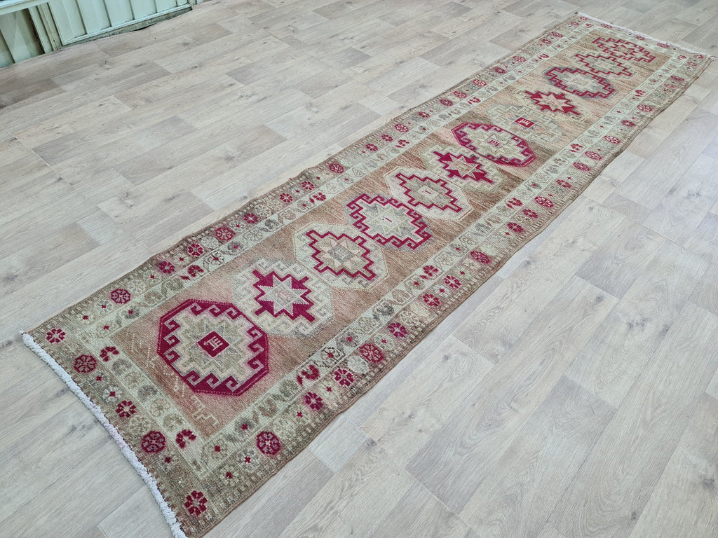 Hand Woven Wool Runner Rug: Vintage Oushak Herki Design (2.85x11.8 feet)