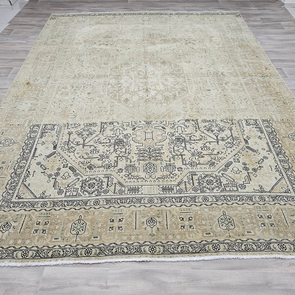 9x12 Antique Tabriz Carpet/ Vintage Anatolian Wool Rug /9.35x12.30 feet