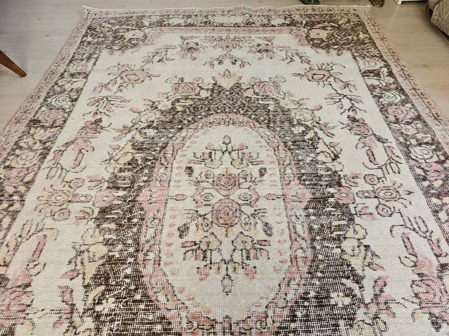 6x9 Neutral Vintage Turkish Oushak Area Rug, Floral Design Wool Rug //5.70x9.25 feet