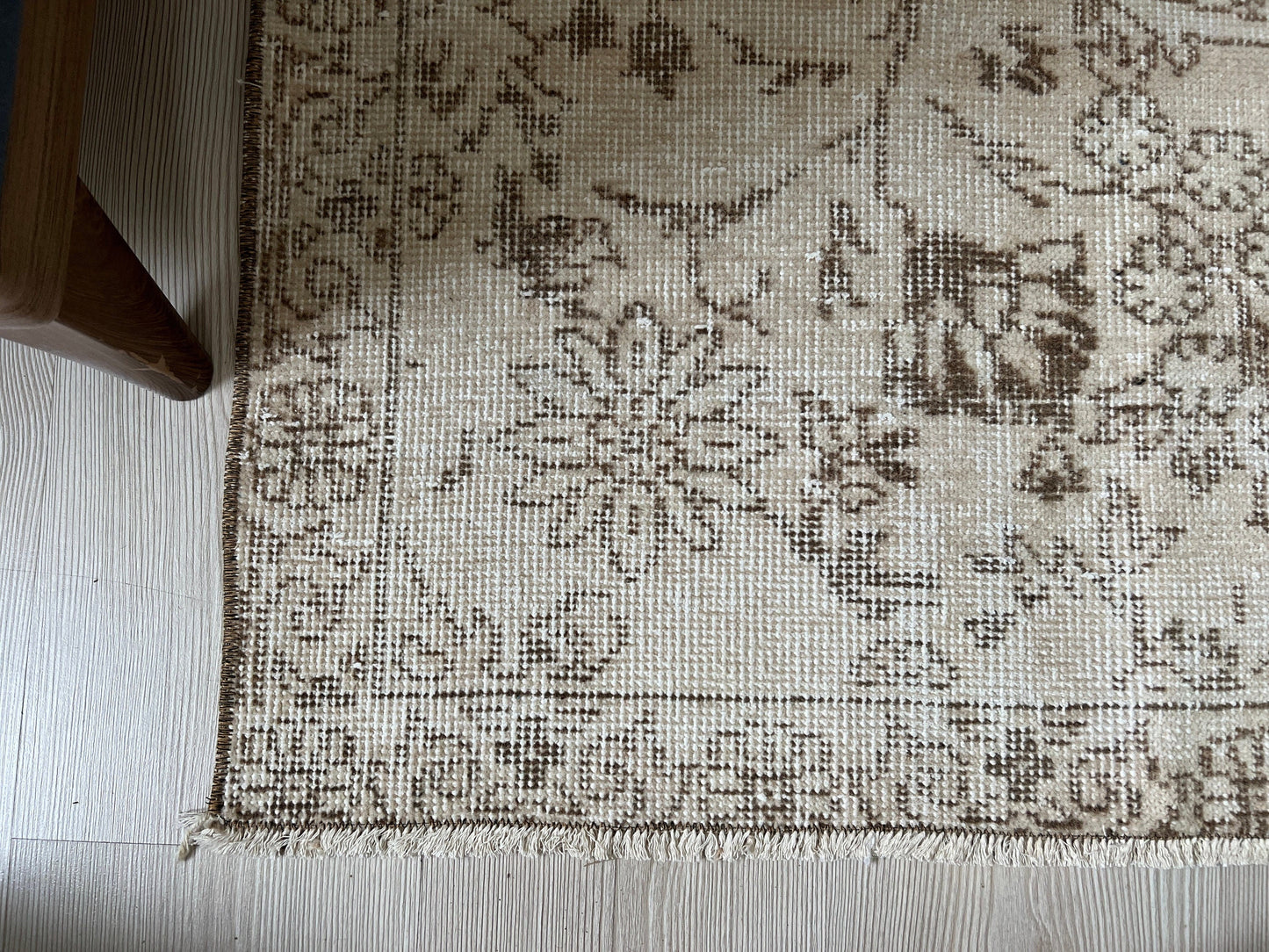 7x11 Vintage Rug - Hand Knotted Wool Oushak Rug - Cream Turkish Rug - Floral Design Natural Clean Rug - Boho Rug //7.25x11.15 feet