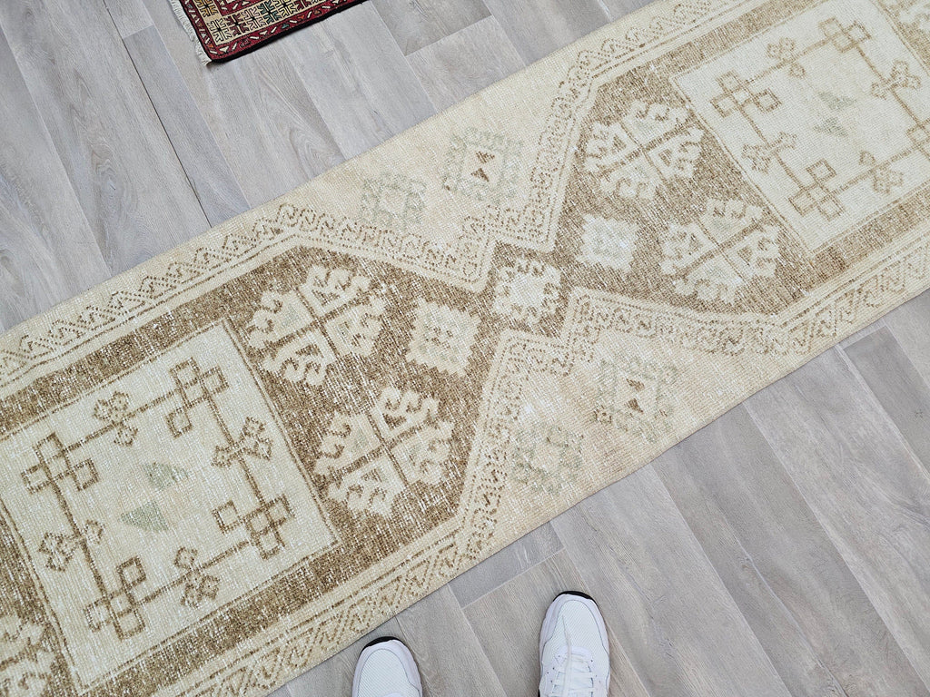 Hand Knotted Turkish Wool Runner Rug: Neutral Anatolian Design (2.50x11.85 feet)