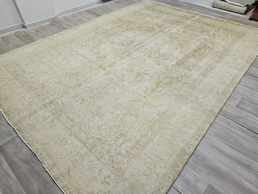 Reserved - Vintage Neutral Area Rug For Livingroom/  Rug for Bedroom/ Aesthetic Wool Rug/ Oversize Oriental Carpet / 9.80x12.75 feet /