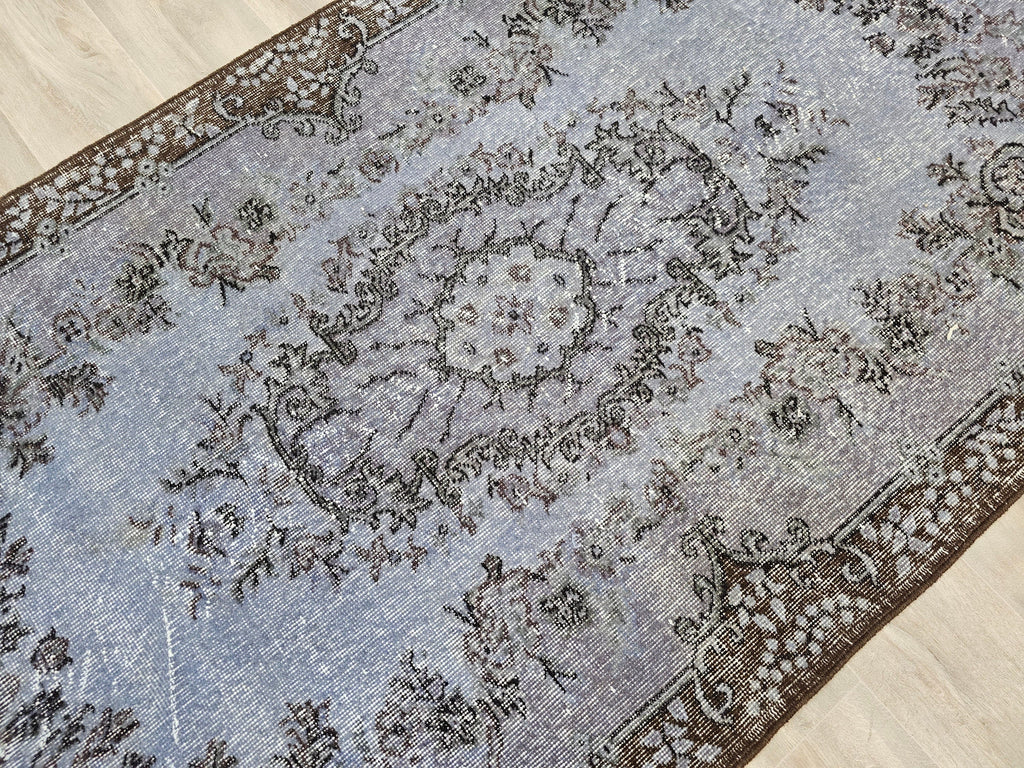 Handknotted Wool Oushak Rug: 3'11'' x 7' Vintage Turkish Carpet