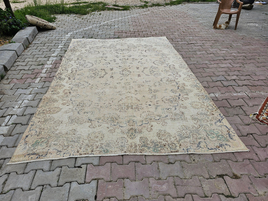 Vintage Oushak Rug 7x10: Handmade Turkish Wool Area Rug