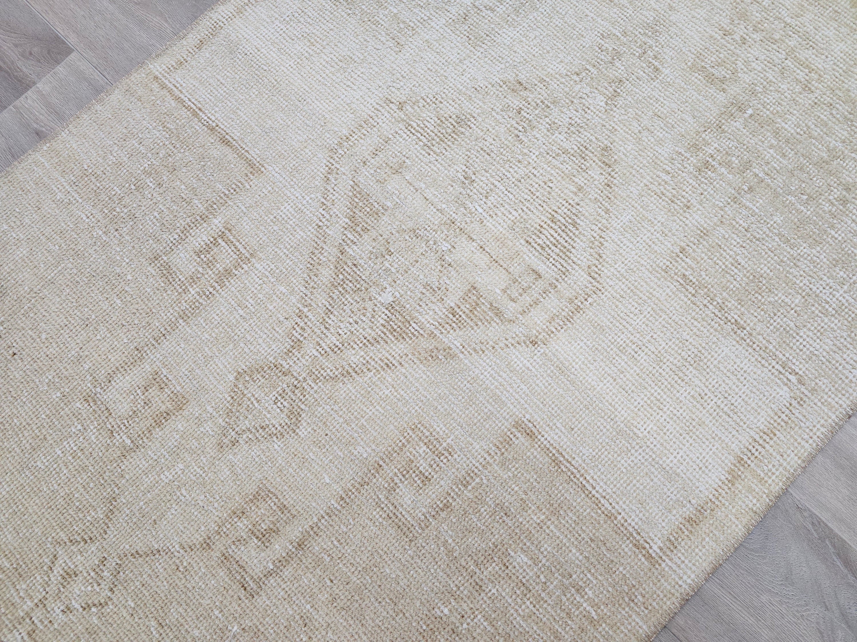 Neutral Beige Vintage Handwoven Wool Runner Rug - 3x11 feet | Timeless Hallway Carpet