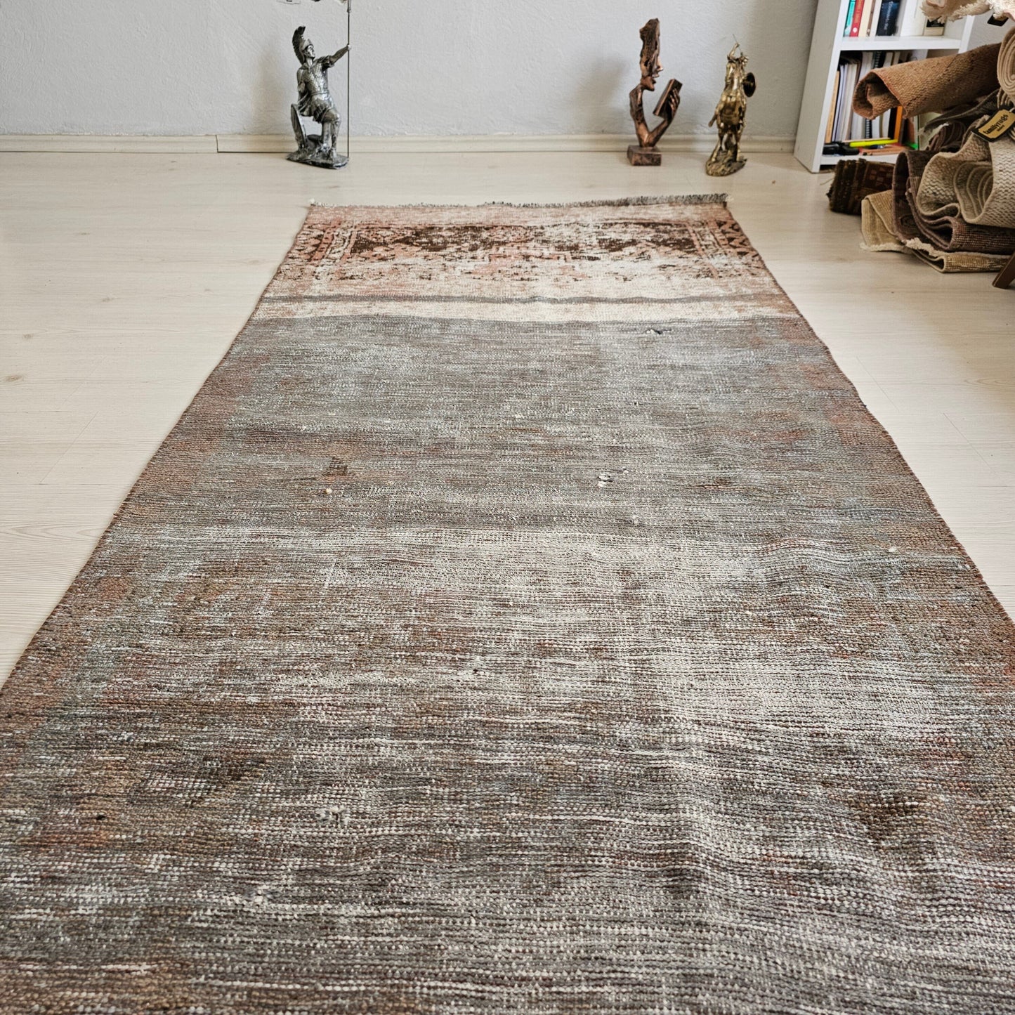 3x9 Gray Vintage Wool Runner - Hand Knotted Runner Rug //3.2x9 feet