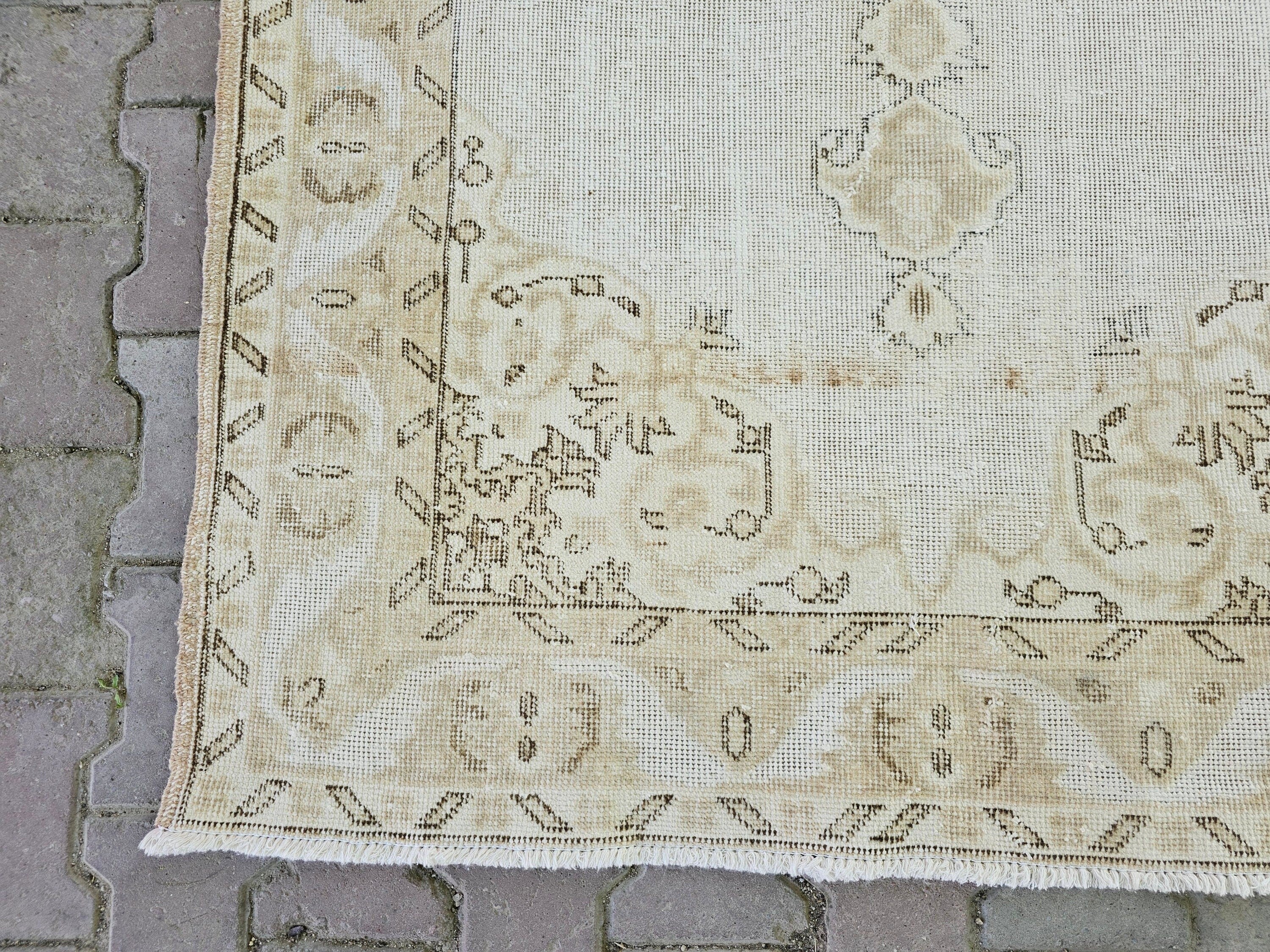 4x7 Hand-Knotted Wool Turkish Rug: Neutral Vintage Entryway Rug