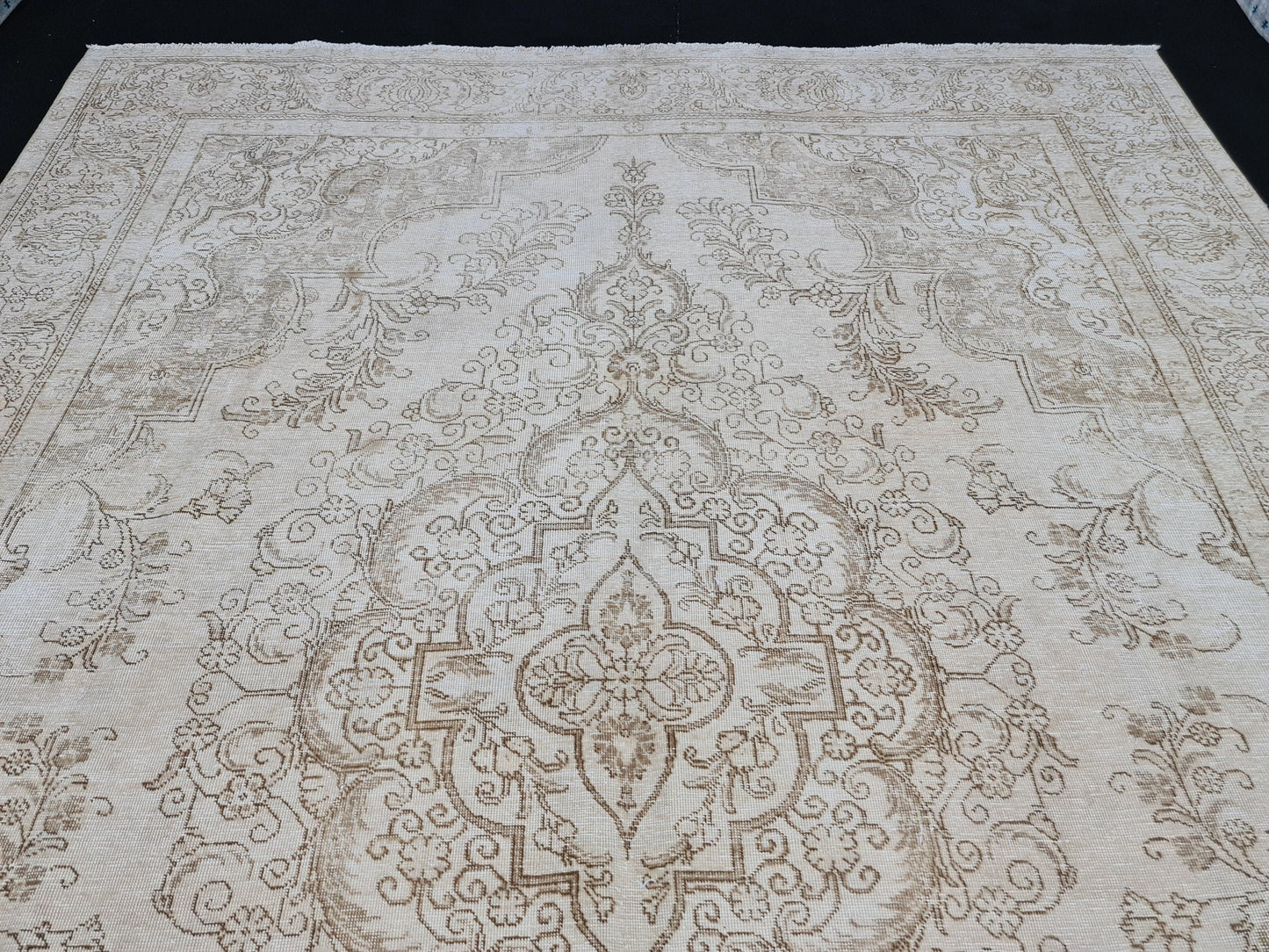 9.25x11.50 feet Neutral Oversize Turkish Rug/ Large Oushak Rug/ Hand Knotted Wool Rug/ Antique Rug/ Oriental Carpet/ Traditional Rug