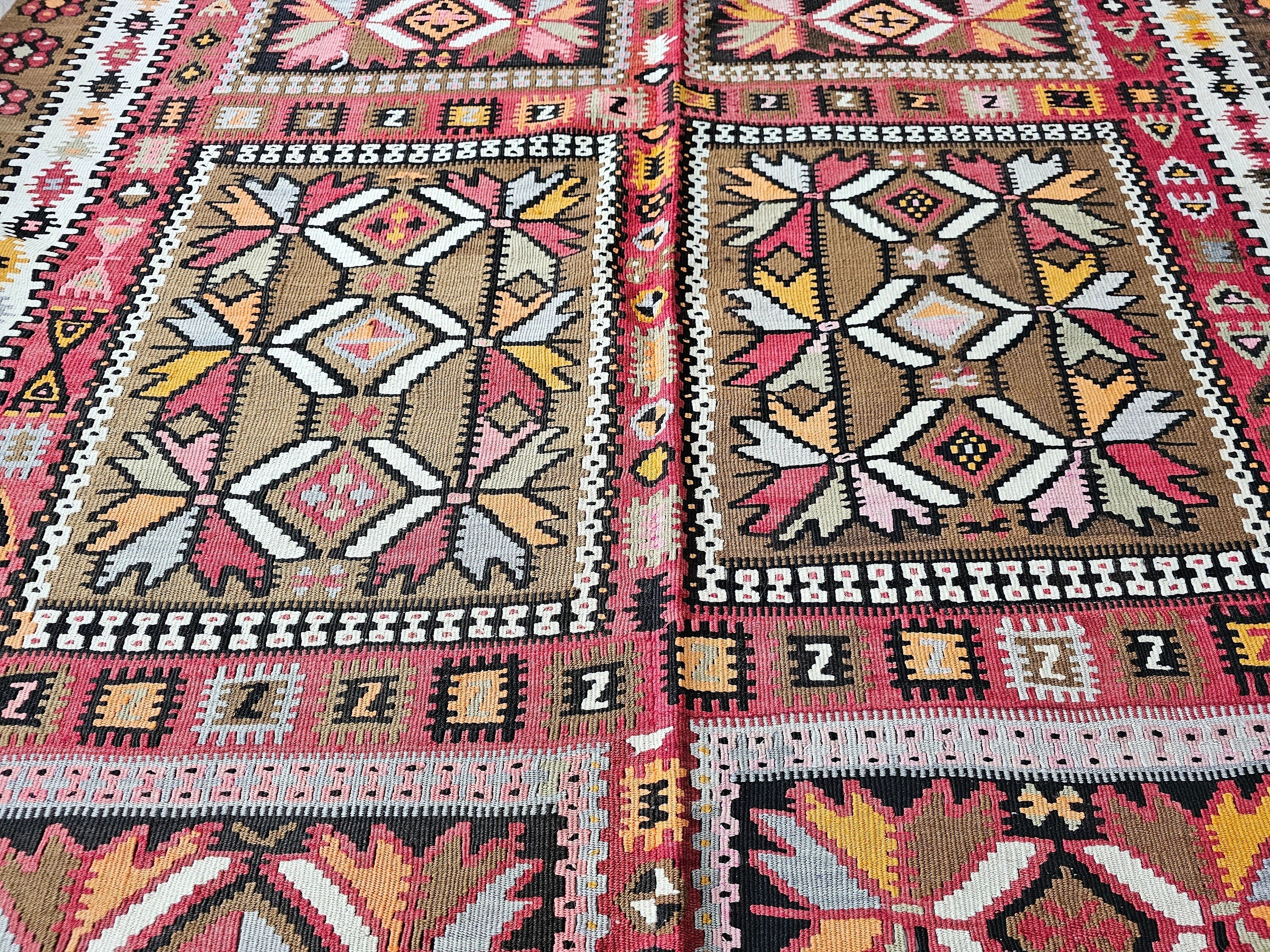 Extra Long Vintage Turkish Kilim Runner Rug: Authentic Wool Kelim (5x16 ft)