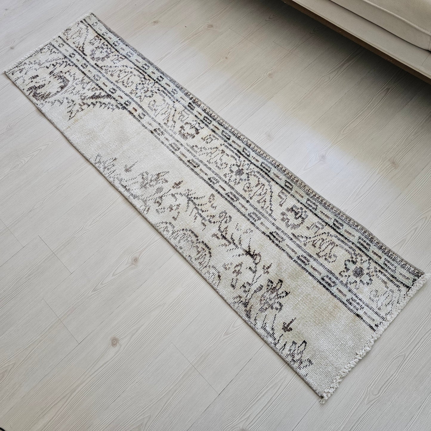 1.60x5.80 feet Faded Vintage Turkish Runner Rug - Muted Wool Runner