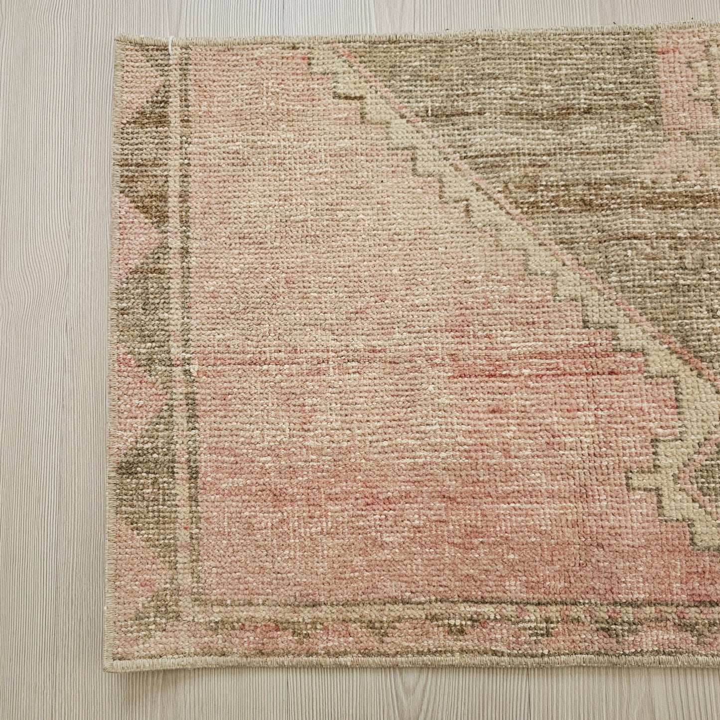 Pink Vintage Turkish Doormat - Wool Oushak Bath Mat 2x4 //1.8x3.7 feet