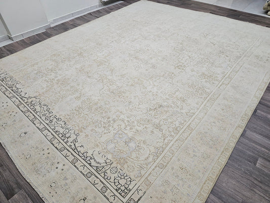 9.60x12.40 feet Vintage Turkish Area Rug | Neutral Hand Knotted Heriz Carpet | Large Antique Rug | Boho Chic Home Decor | Unique Oriental