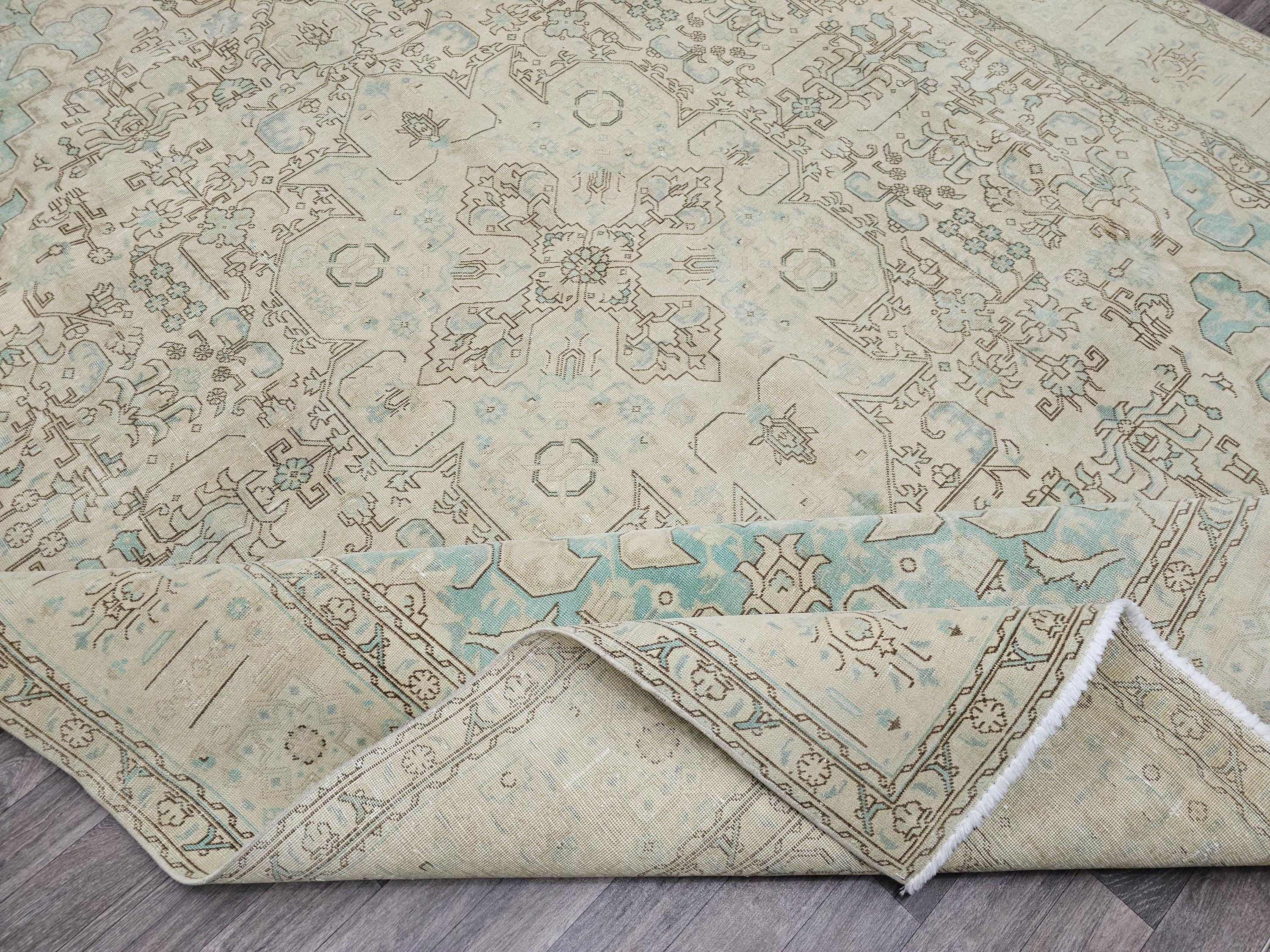 Oversized 9x12 Wool Turkish Rug: Vintage Oushak Heriz Design