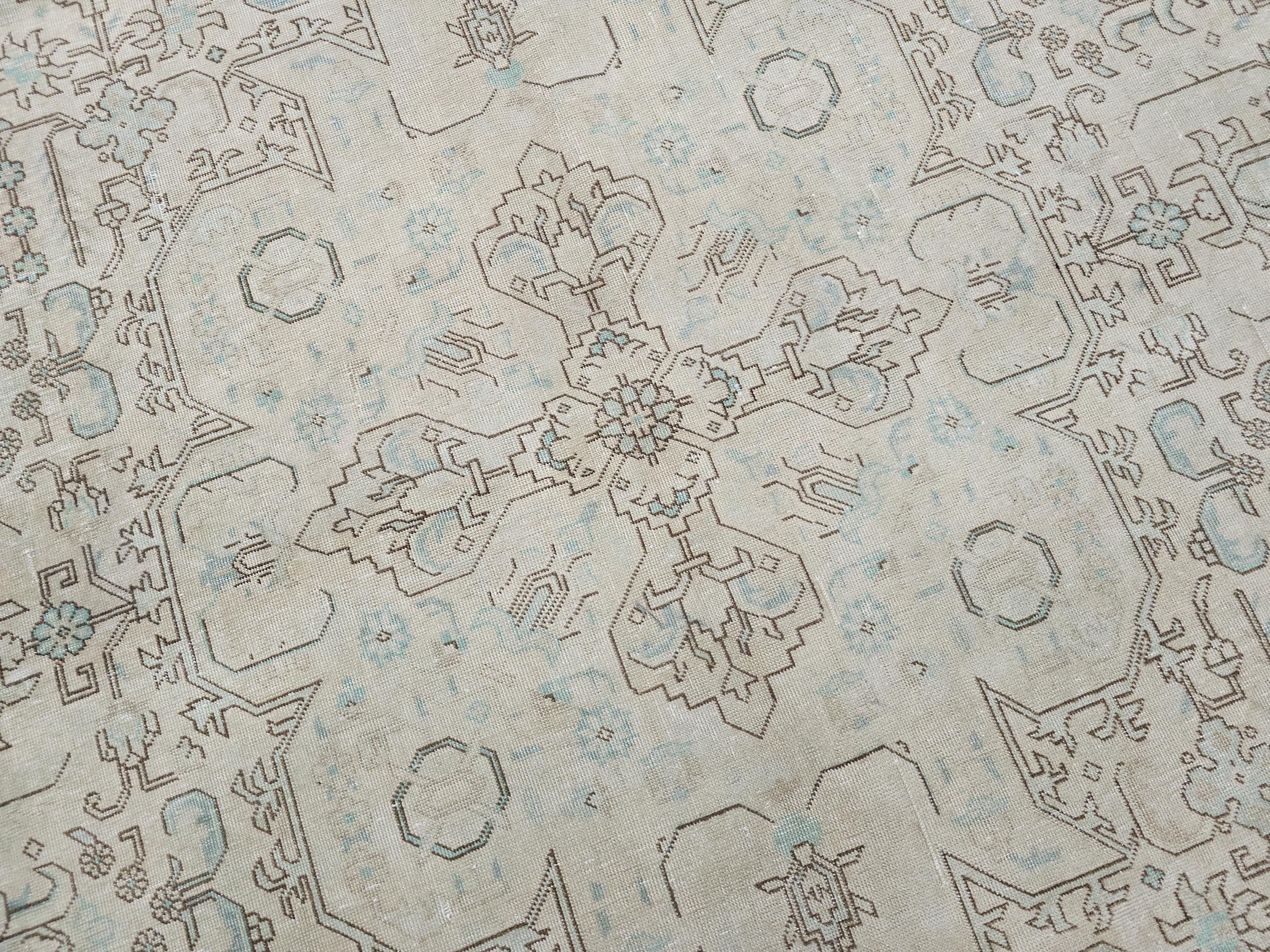 Oversized 9x12 Wool Turkish Rug: Vintage Oushak Heriz Design