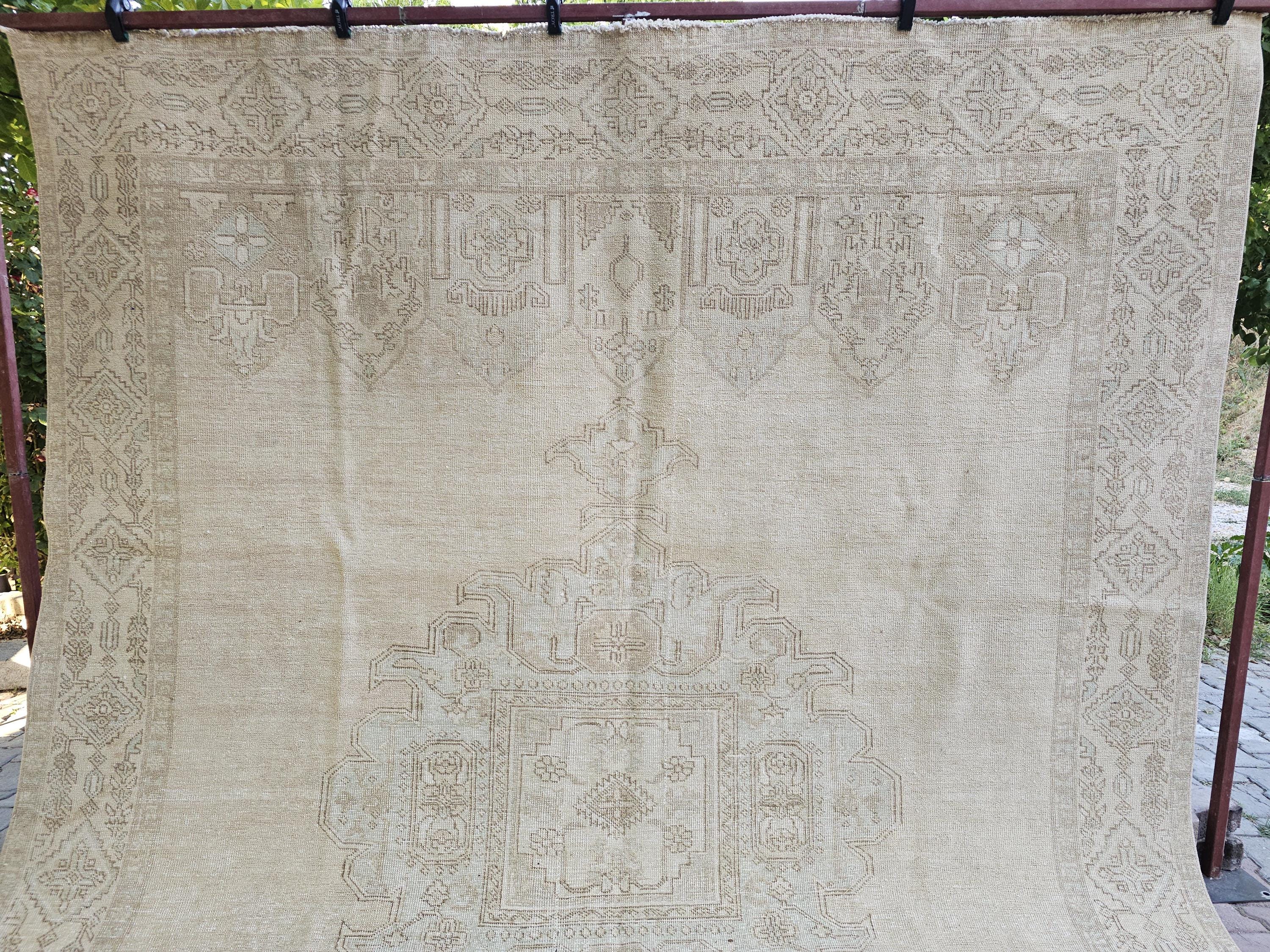 9x12 Vintage Oushak Rug: Handmade Turkish Wool Area Carpet