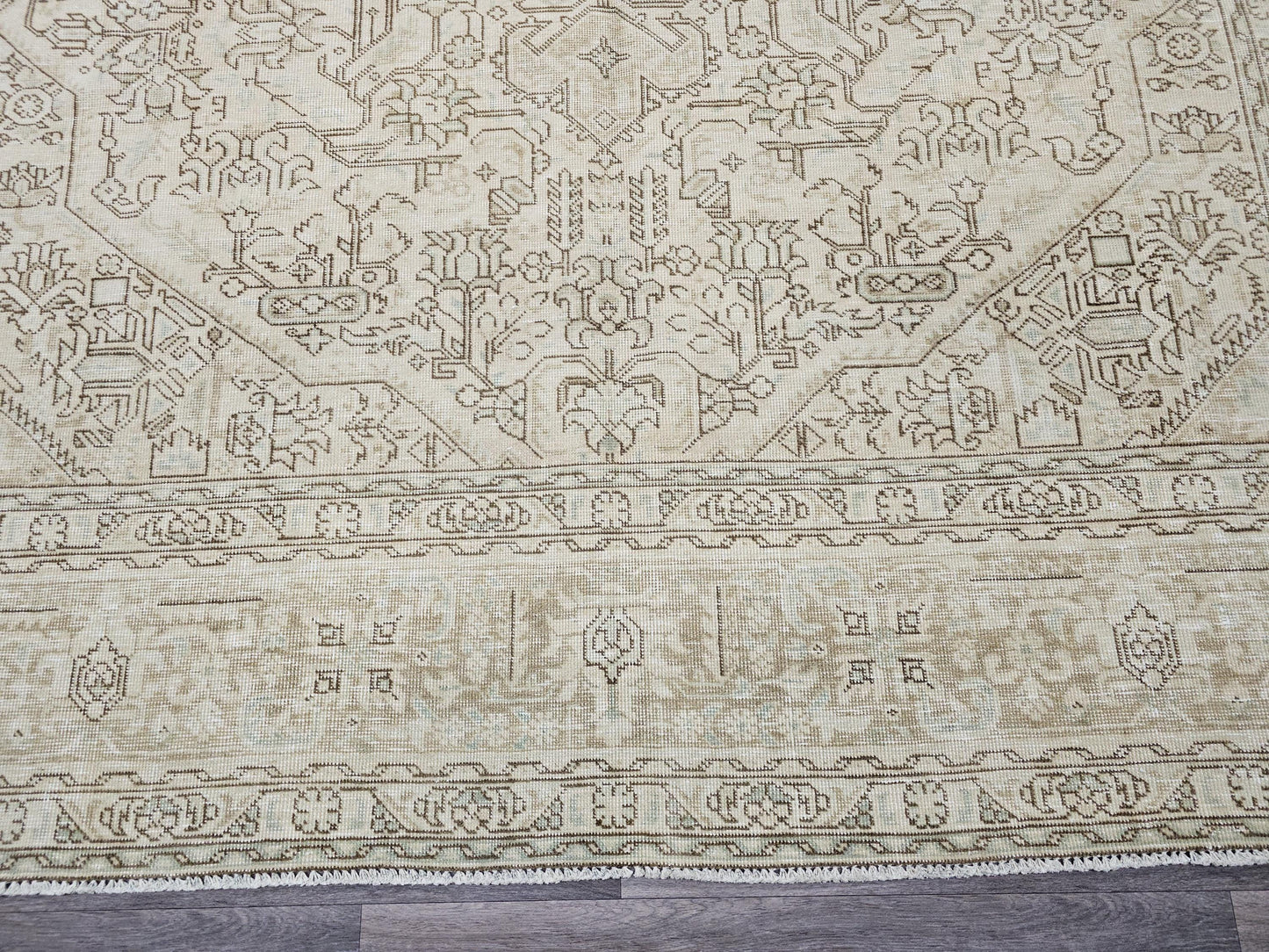 9.60x12.60 feet Geometric Vintage Neutral Heriz Area Rug Handmade