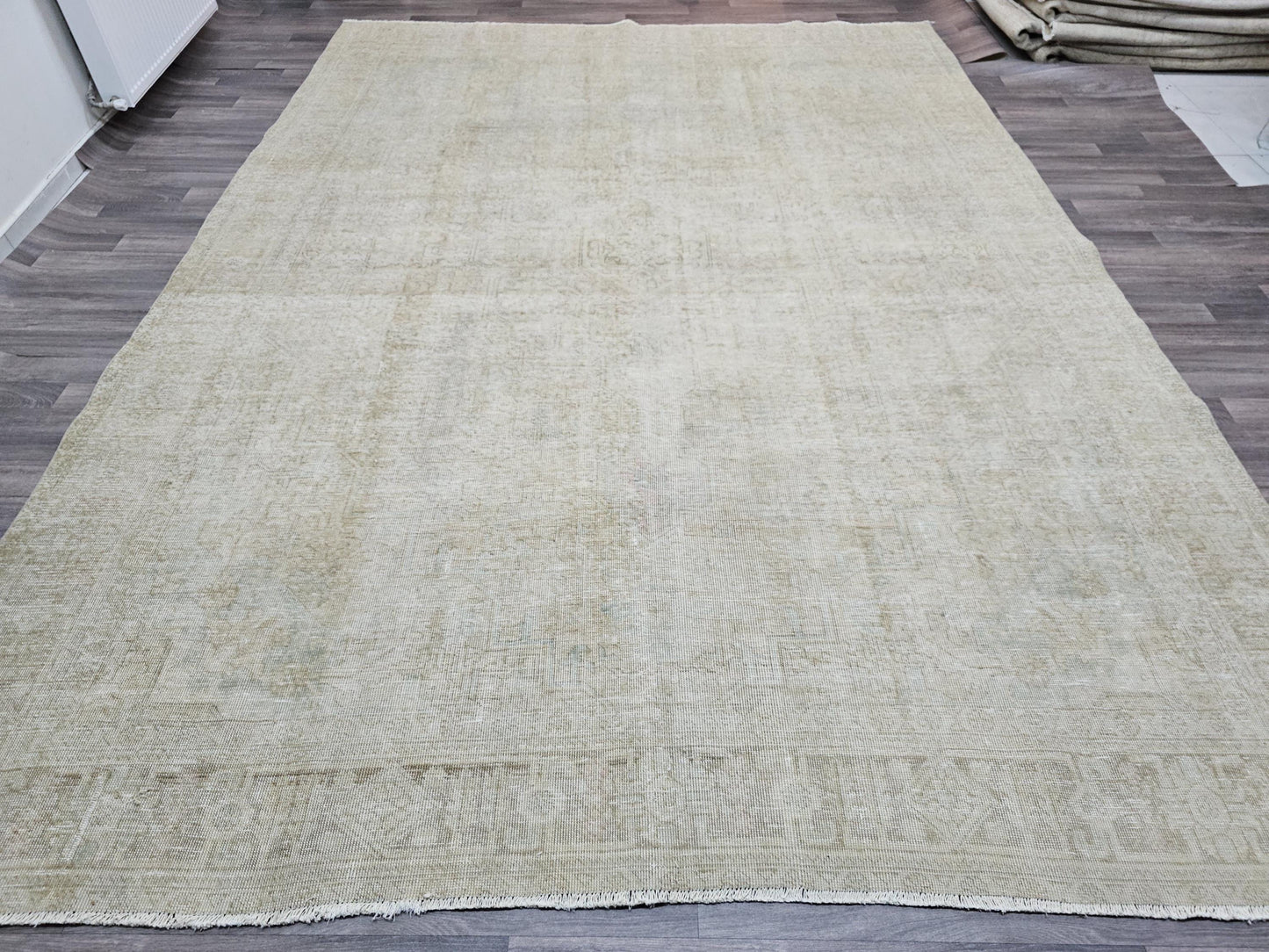 10x12 Oversize Neutral Vintage Heriz Area Rug Beige/Cream Brown Geometric