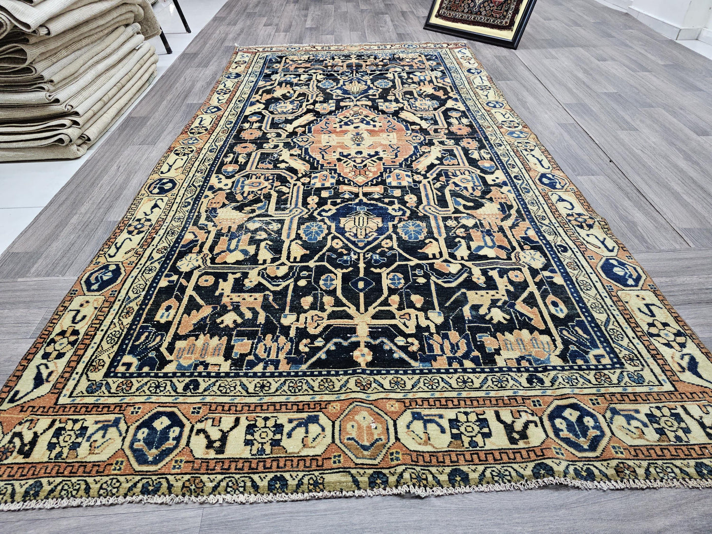 5x9 Vintage Persian Accent Rug – Handwoven Traditional Geometric Design