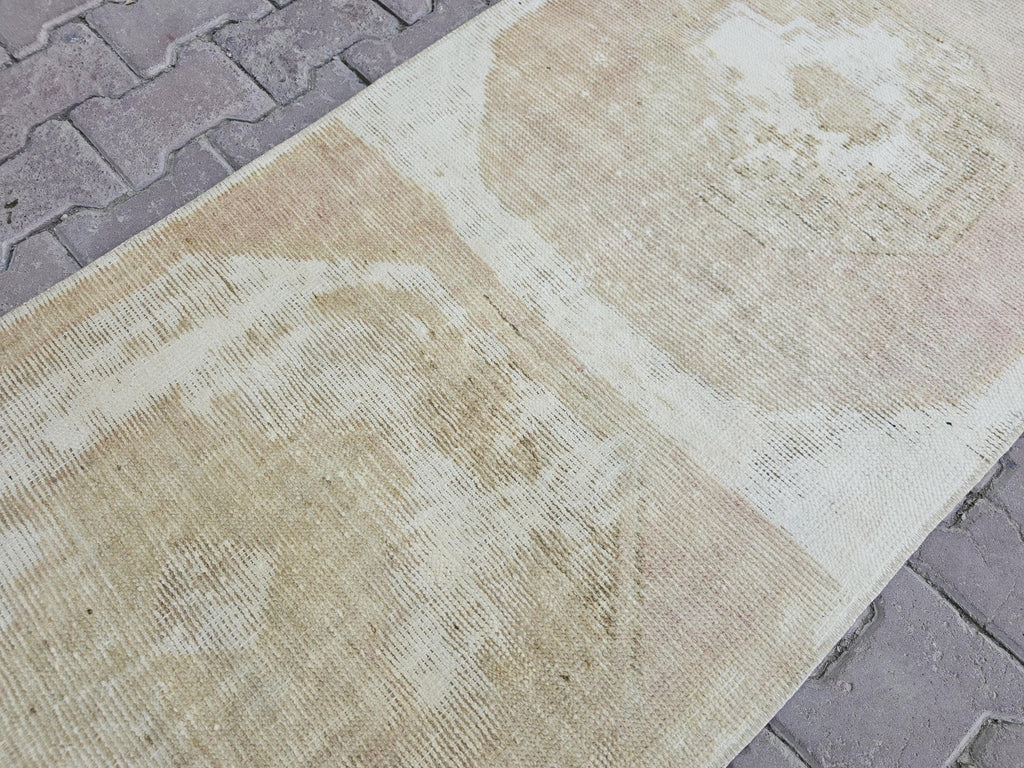 Hand Knotted Turkish Wool Runner: Neutral Vintage Bohemian Rug (2.5x9)