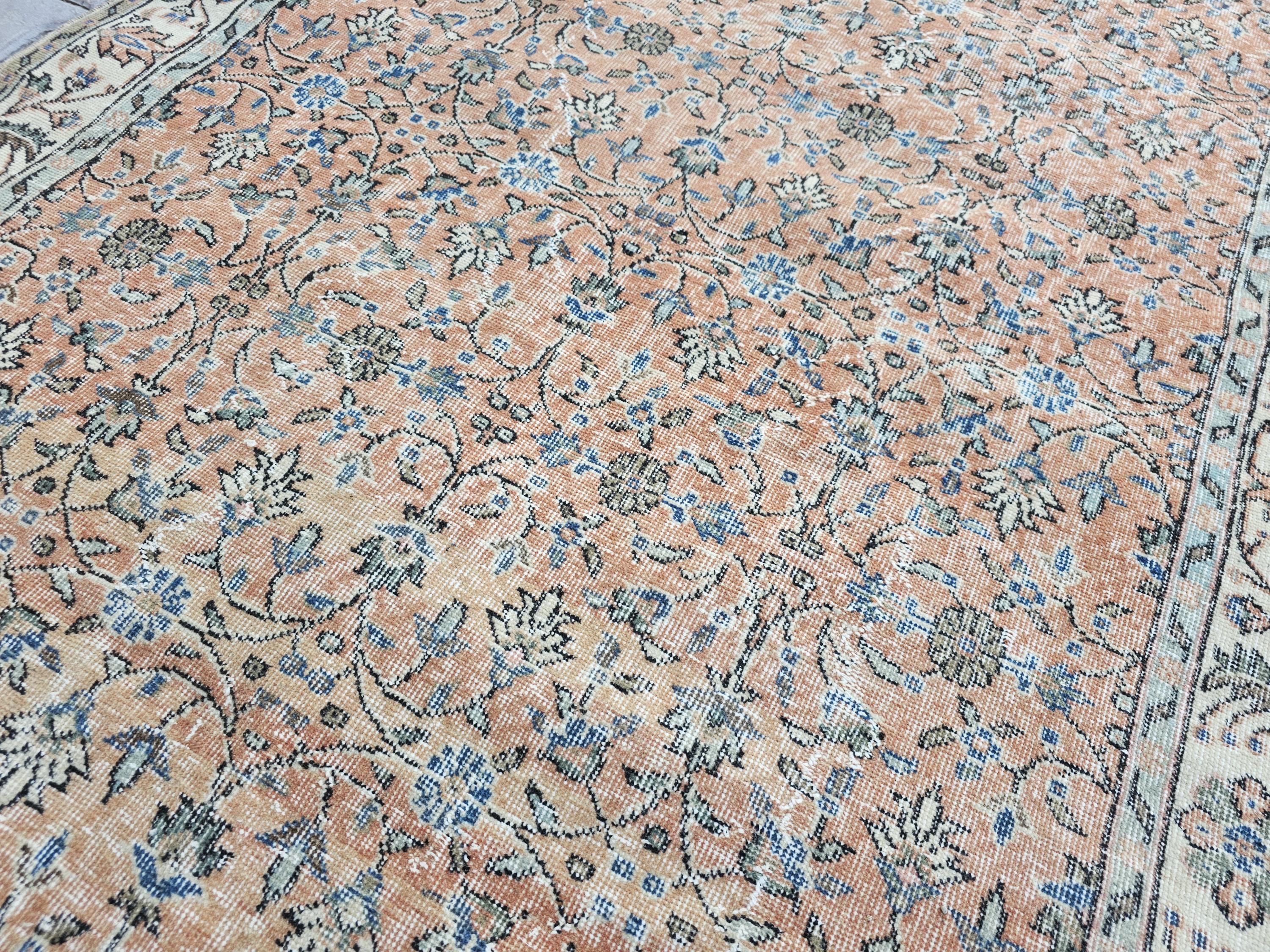 Handmade Wool Oushak Rug 5x9: Vintage Turkish Floral Rug