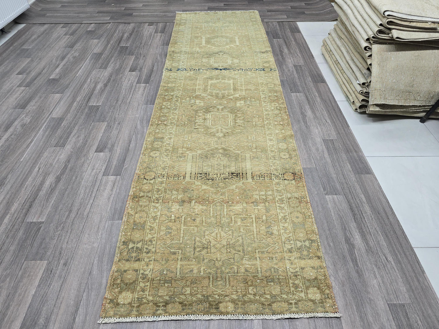 3x11 Antique Heriz Wool Runner Rug for hallway, Kitchen and Aisle Muted earth tone