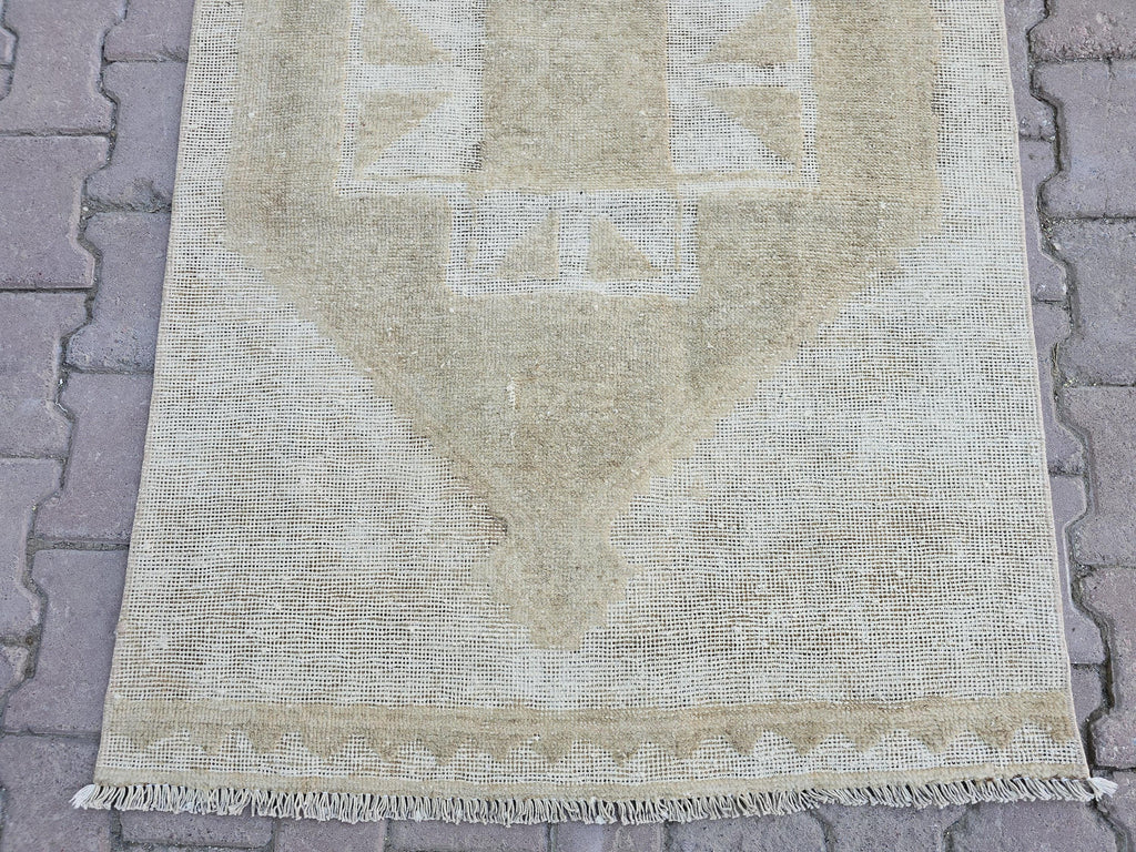 Hand Knotted Wool Oushak Runner: Neutral Turkish Rug, 3.3x12.65 ft