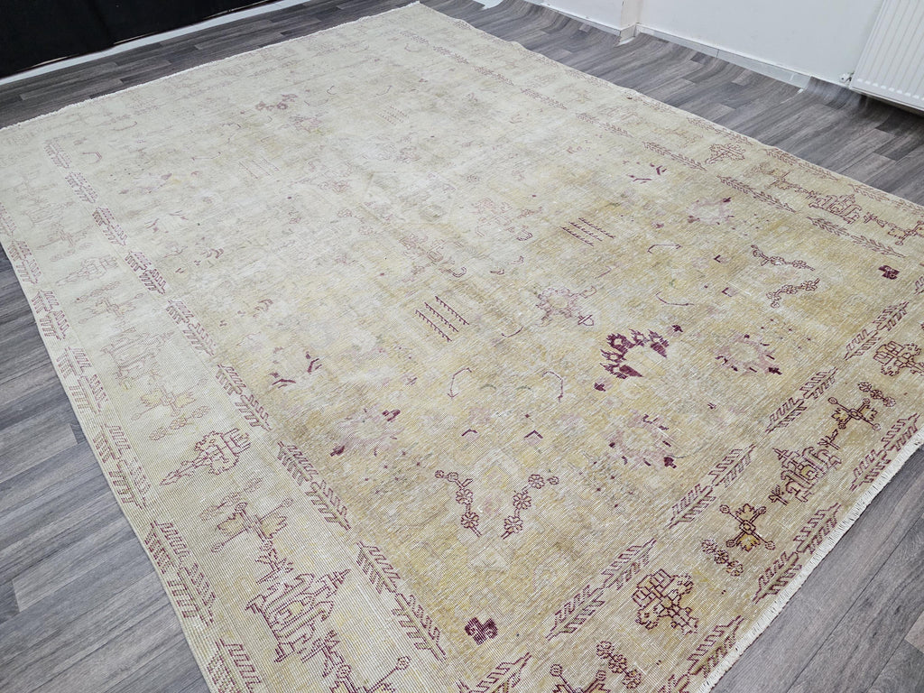 Hand Knotted 9x12 Wool Heriz Rug: Neutral Beige Brown Persian Carpet