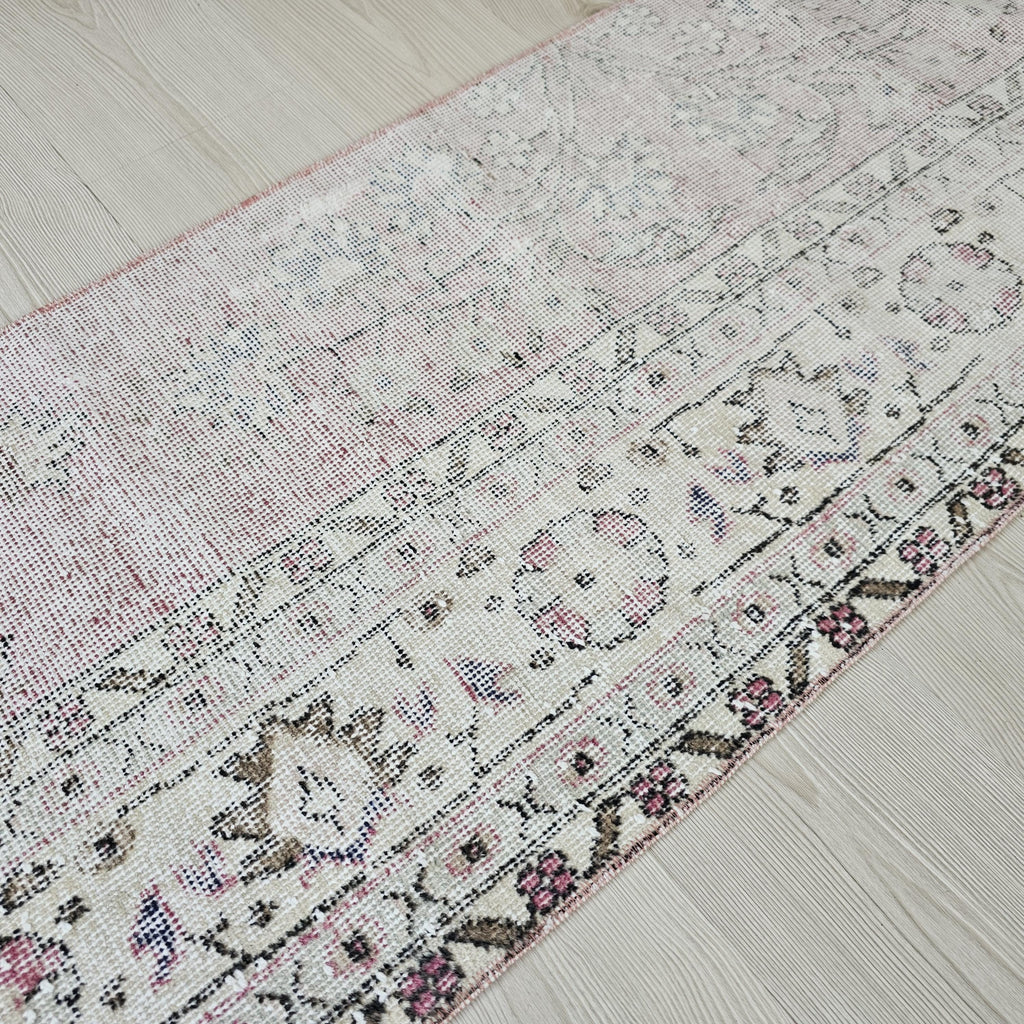 Vintage Turkish Runner Rug: Hand-Knotted Wool Boho Hallway Rug (2x9 Feet)