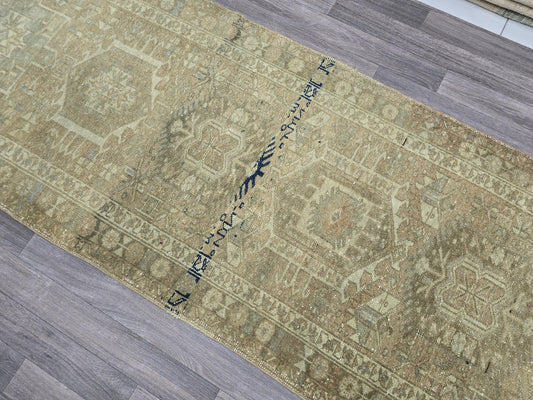 3x11 Antique Heriz Wool Runner Rug for hallway, Kitchen and Aisle Muted earth tone