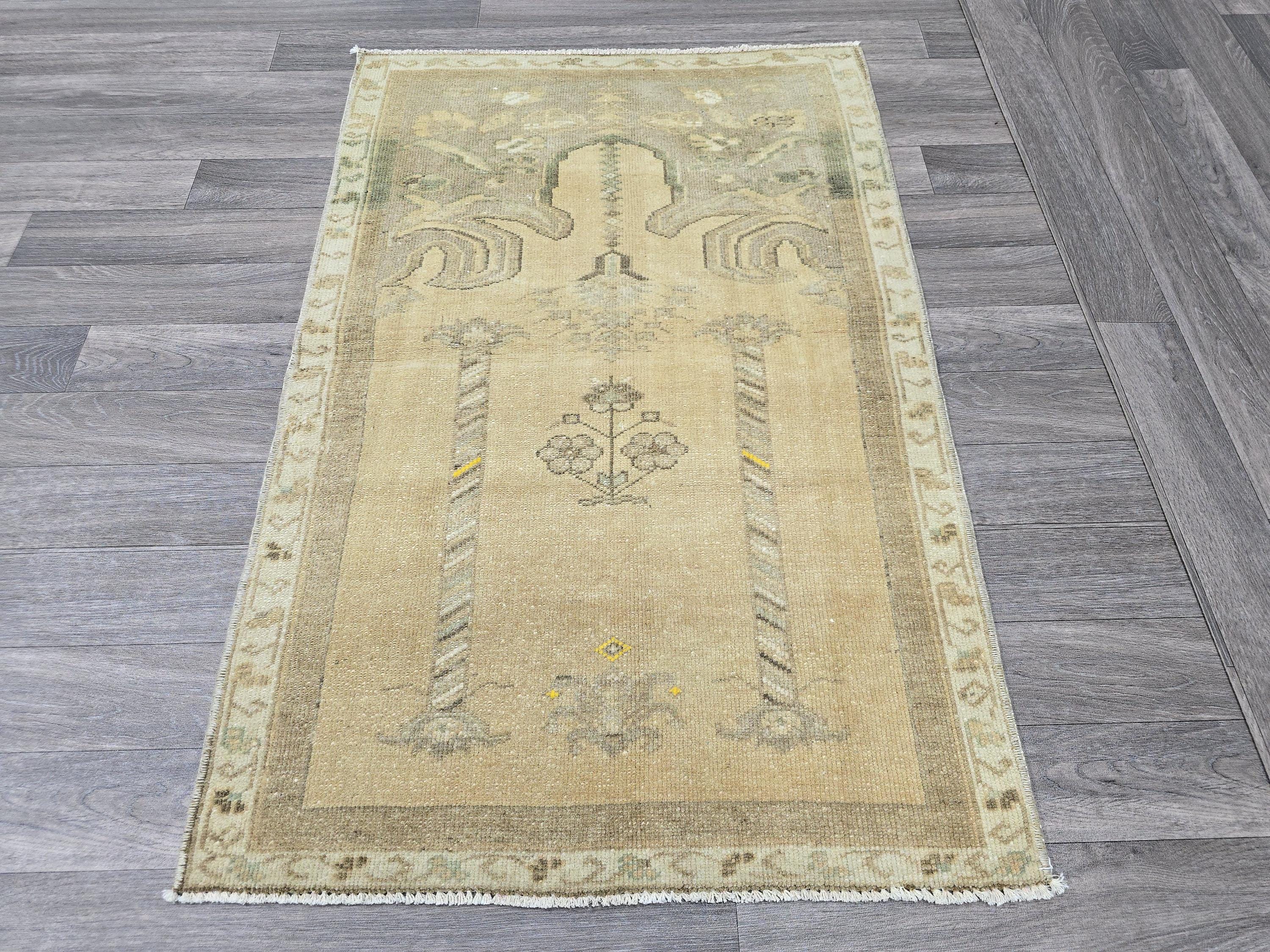 Vintage Oushak Wool Rug: 3x4 Turkish Doormat, Mid-Century Decor