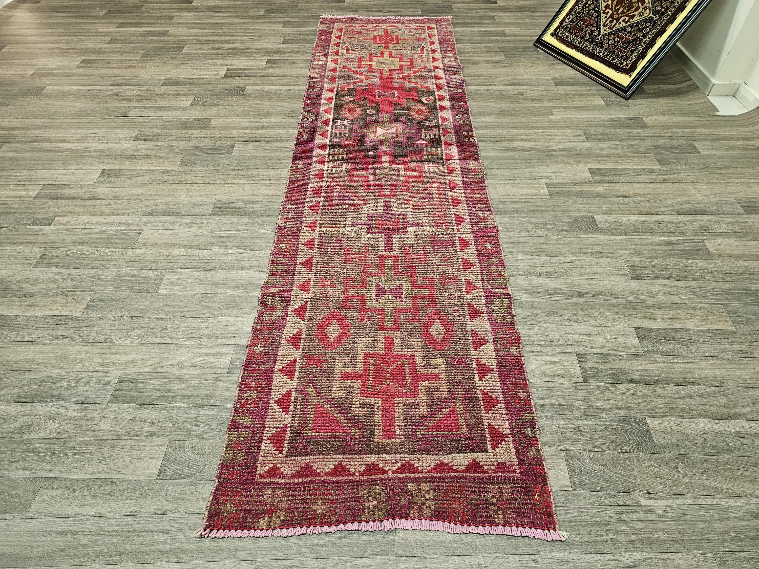 Hand Knotted Wool Herki Runner Rug: Vintage Oriental Aisle Rug (2.60x9.70 feet)