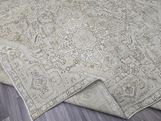 10x12 Neutral Area Rug/ Oversize Vintage Carpet/ Heriz Rug for Livingroom and Bedroom/ Muted Oushak Rug/ Faded Vintage Area Rug Geometric