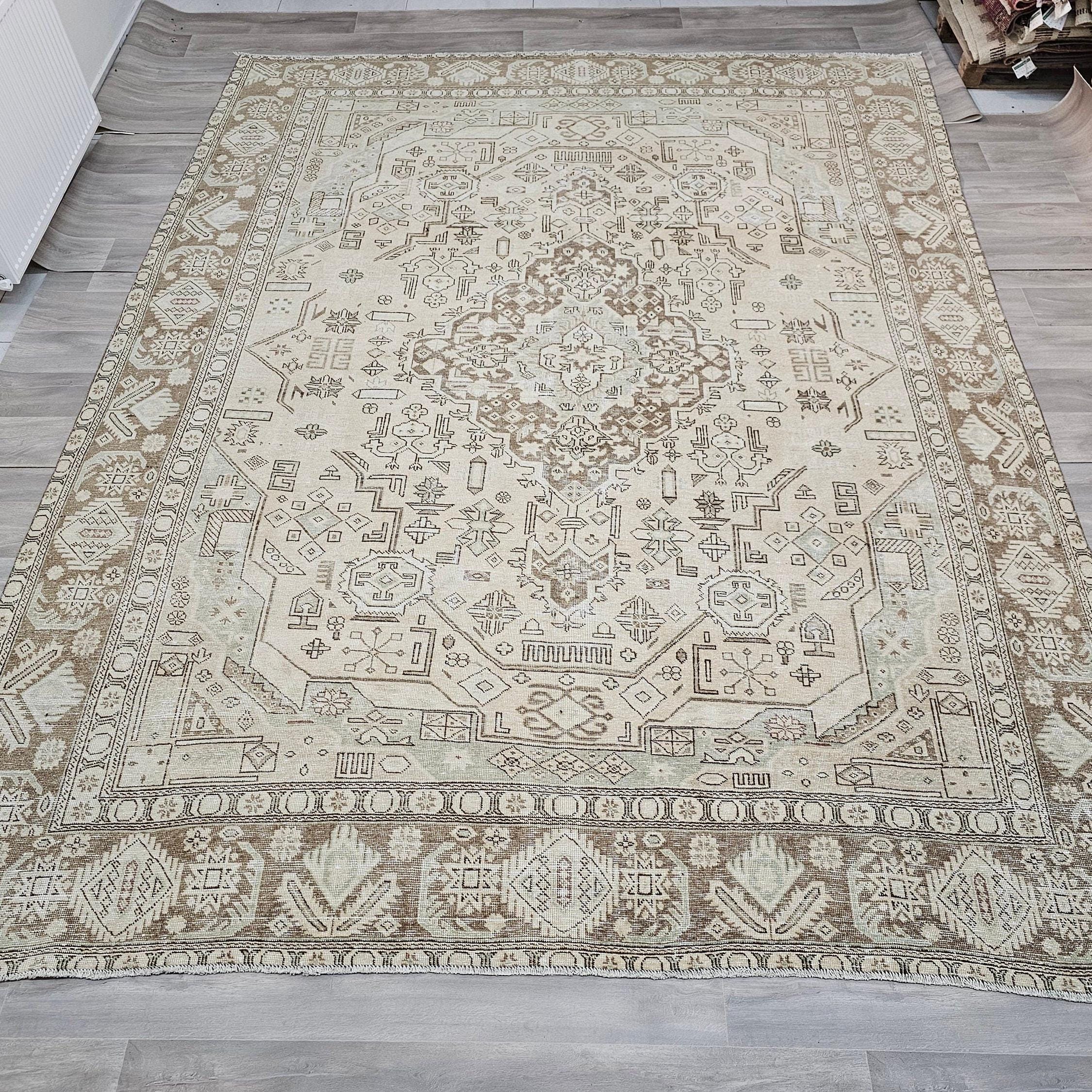 Hand Knotted Wool Turkish Rug 9.80x12.50 ft: Vintage Oushak Heriz