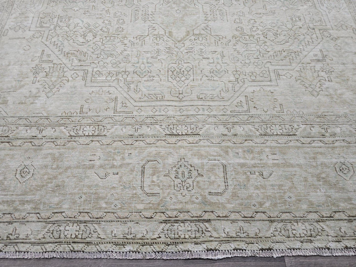 9x12 Vintage Oushak Rug: Neutral Turkish Wool Carpet