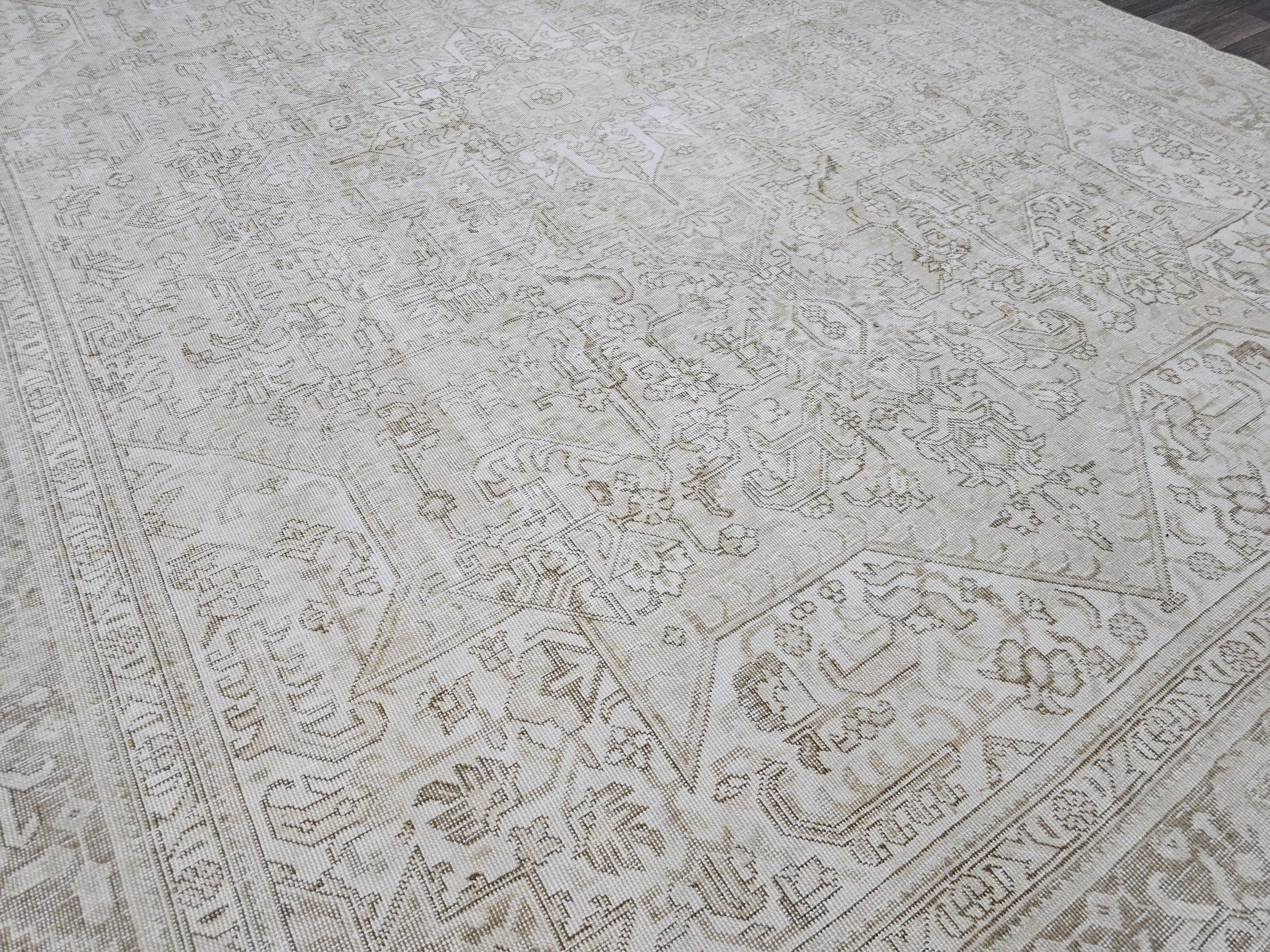 Oversized Neutral Oushak Rug: Vintage Turkish Wool Carpet (9.20x12.50 ft)