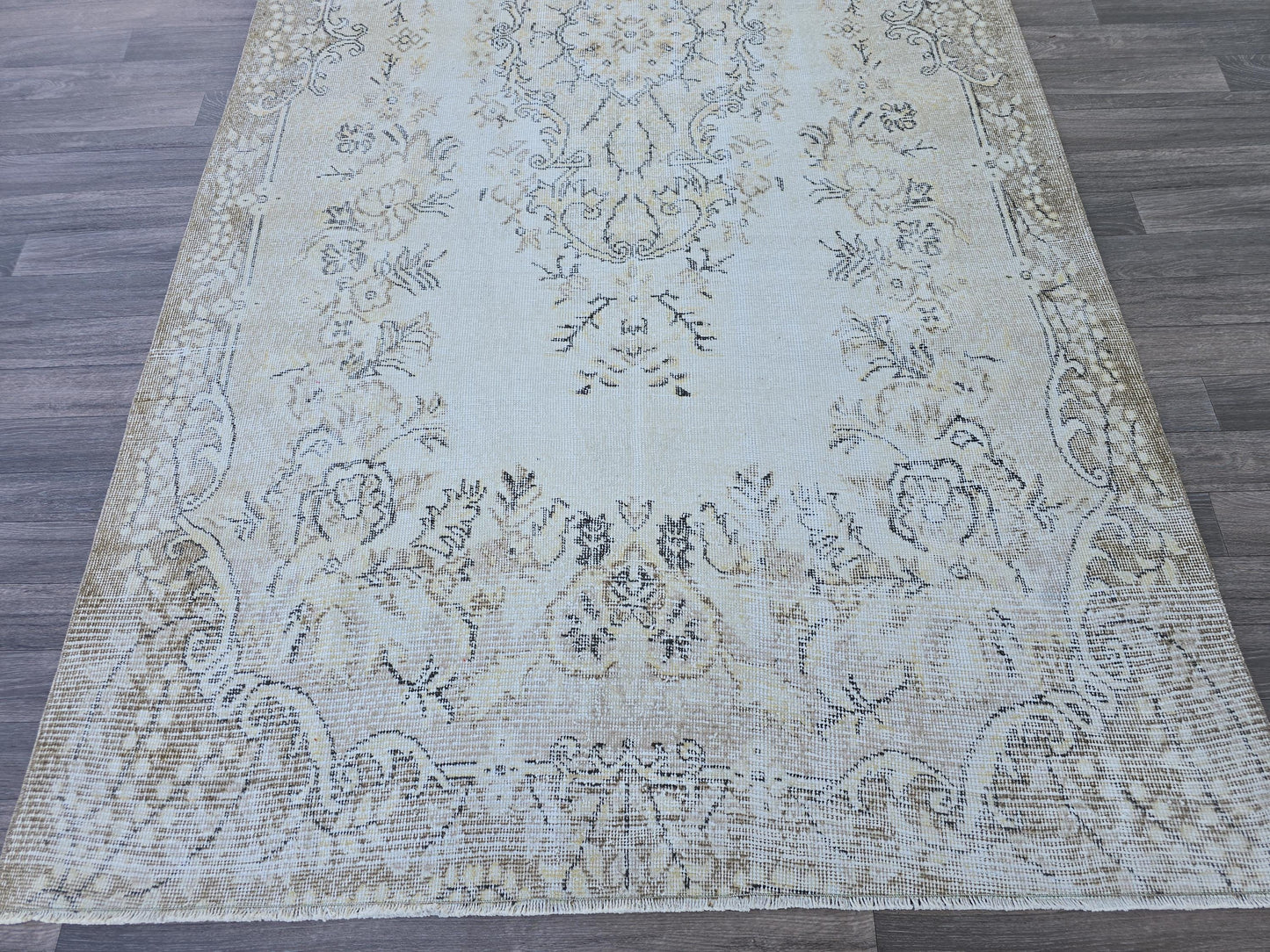 5x11 Vintage Turkish Rug Neutral Oushak Area Rug