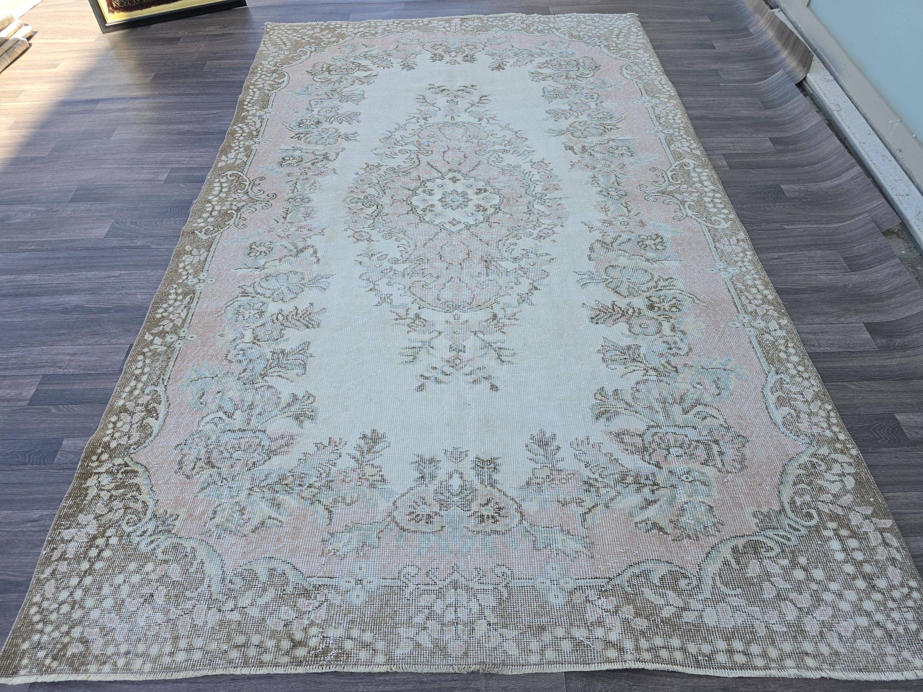 6x9 Vintage Turkish Area Rug Neutral Pink Cream Brown //5.80x9.50 feet