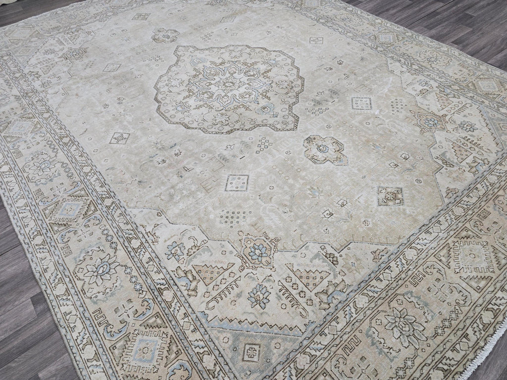 Vintage 9x12 Hand-Knotted Wool Rug: Distressed Neutral Turkish Oushak