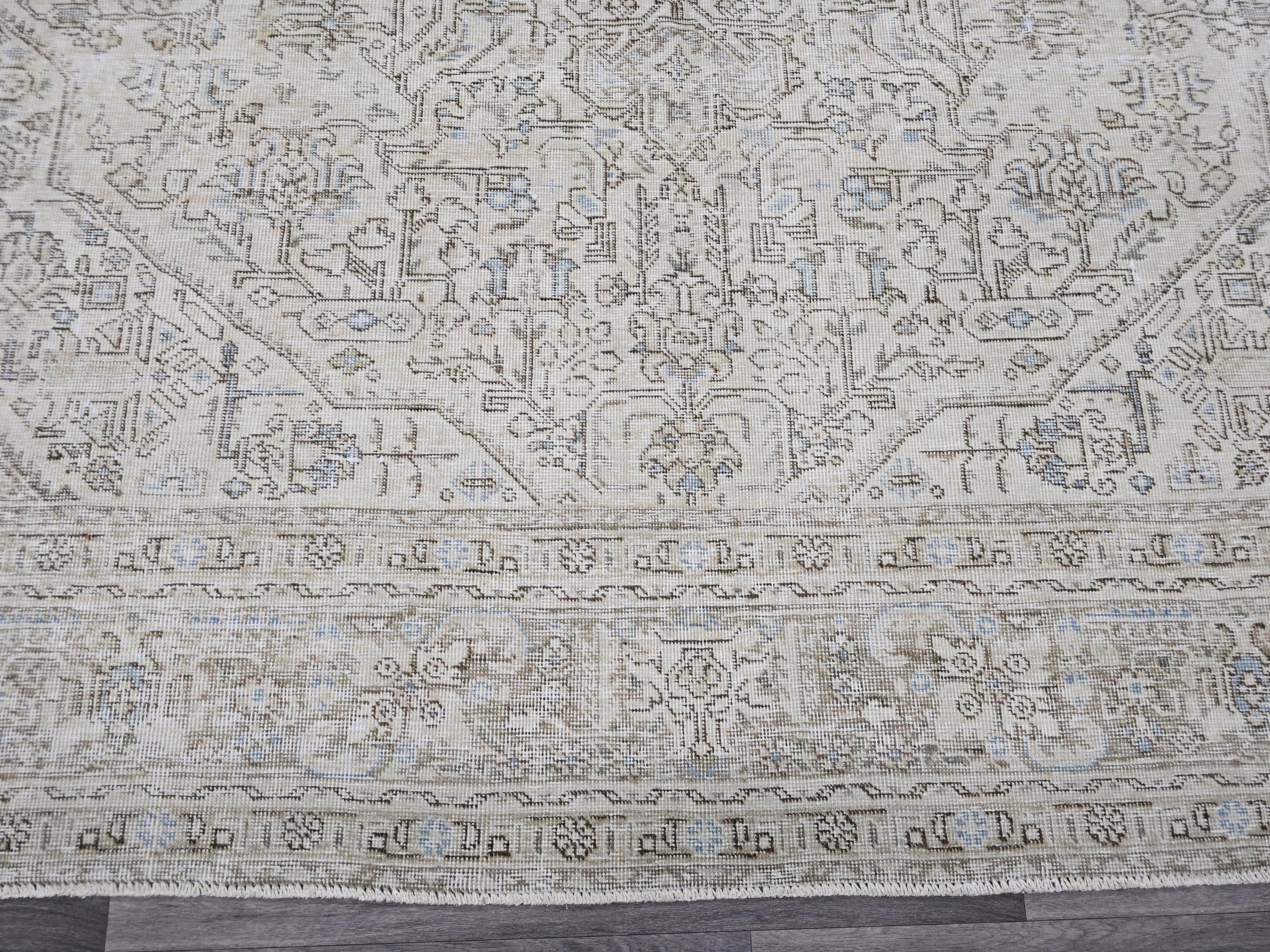 Oversized Neutral Oushak Rug: Vintage Turkish Wool Carpet (9.35x12.30 ft)