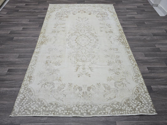 5.25x8.7 feet Neutral Vintage Area Rug Hand knotted Wool Turkish carpet