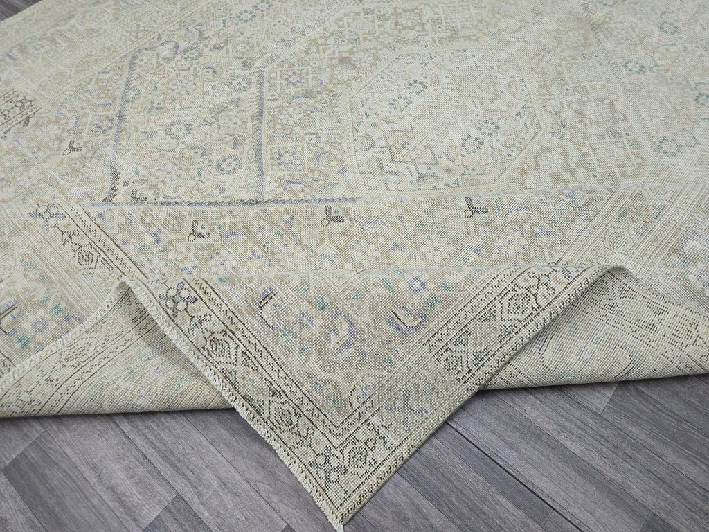 Hand Knotted Wool Oushak Rug: 9x13 Vintage Turkish Area Rug