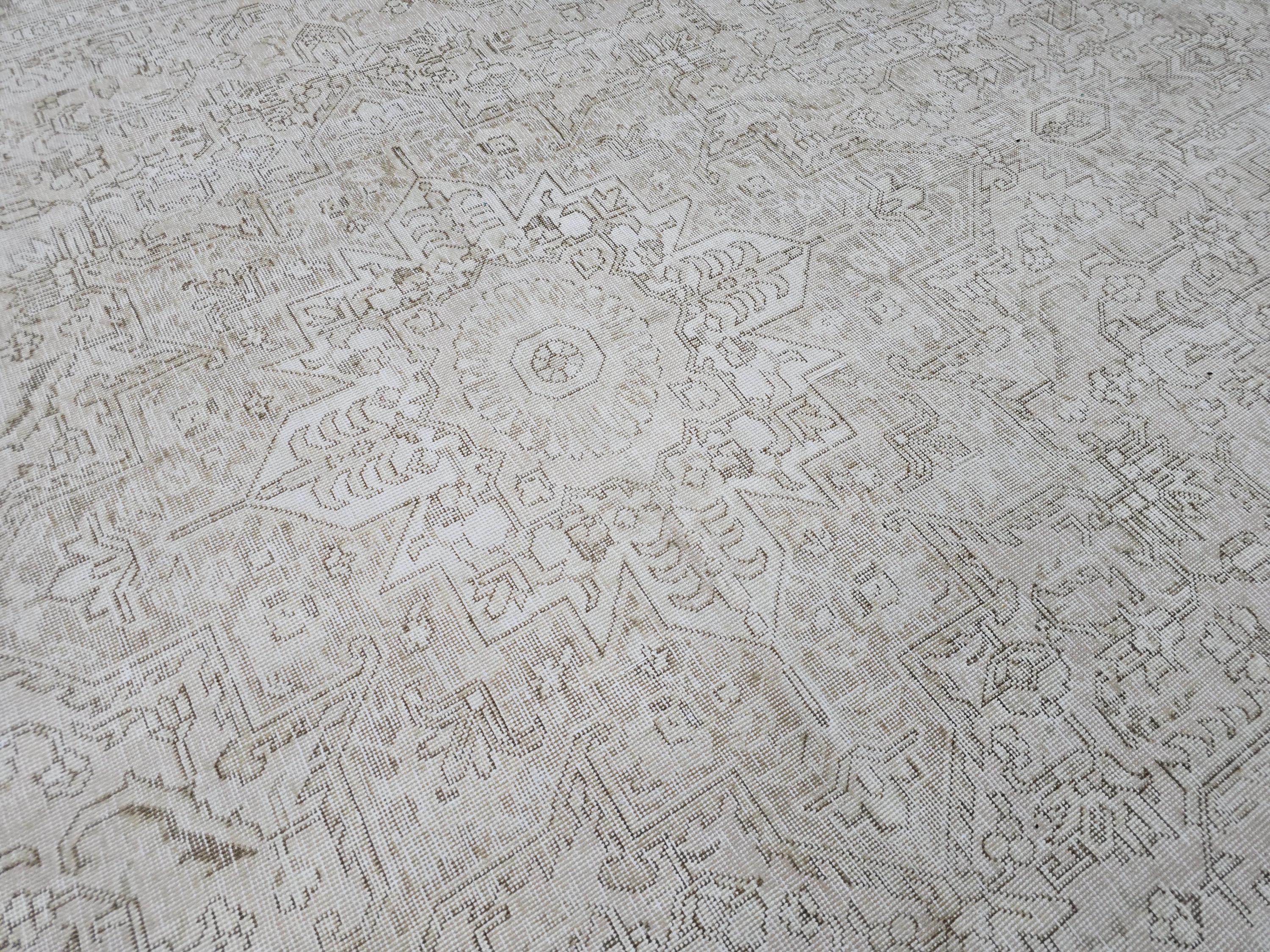 Oversized Neutral Oushak Rug: Vintage Turkish Wool Carpet (9.20x12.50 ft)