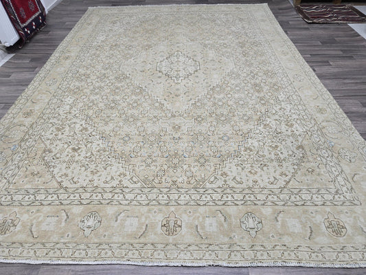9x12 Vintage Turkish Oushak Rug: Neutral Wool Area Carpet